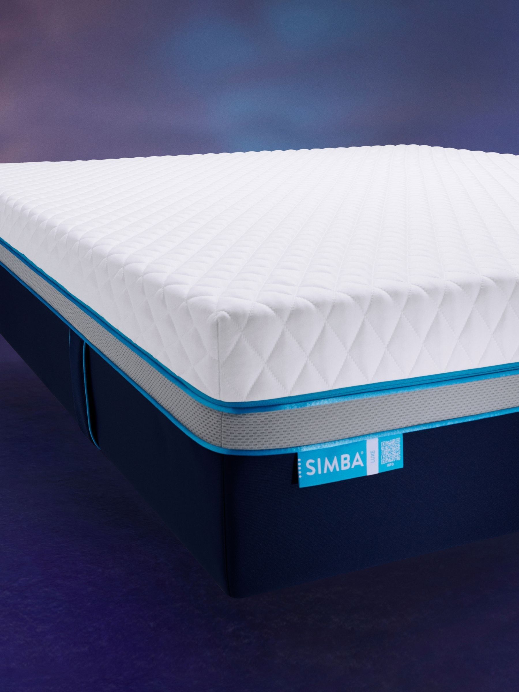 Simba White Hybrid® Luxe Mattress - Image 2 of 6