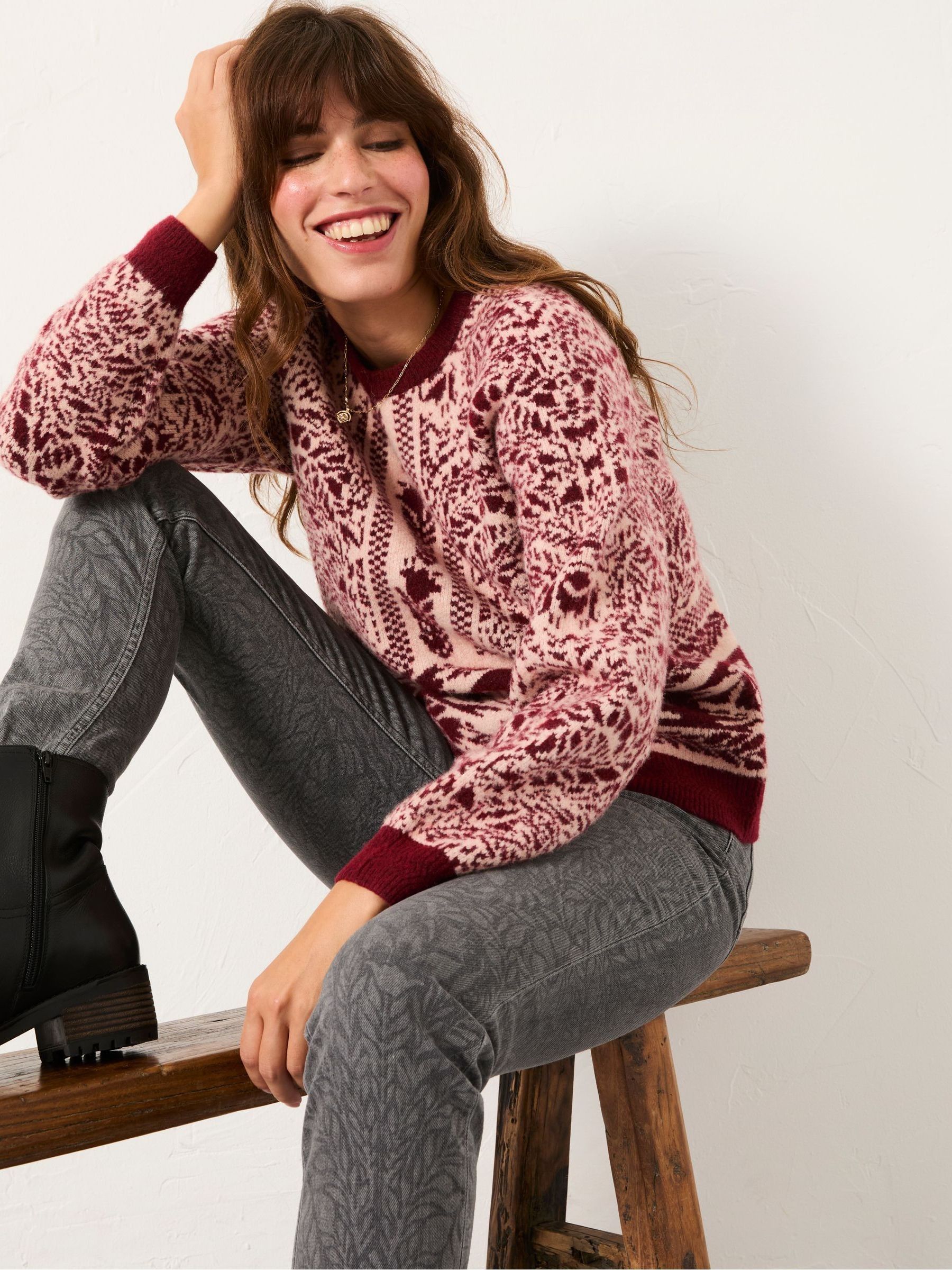 Burgundy Red Floral Bouquet Knitted Crew Neck Jumper - Image 5 of 7