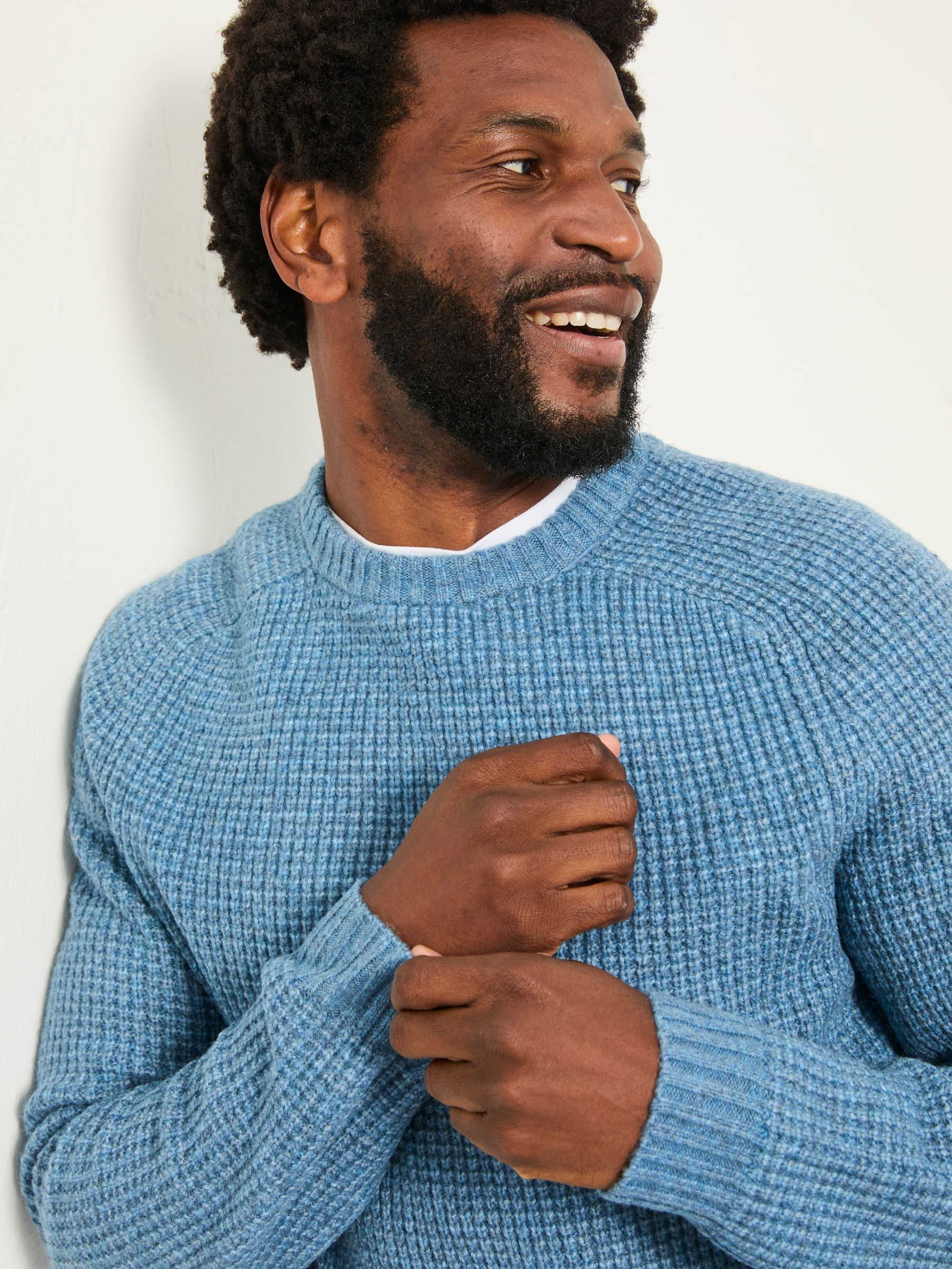 Calder Light Vintage Blue Crew Neck Knitted Jumper - Image 4 of 5