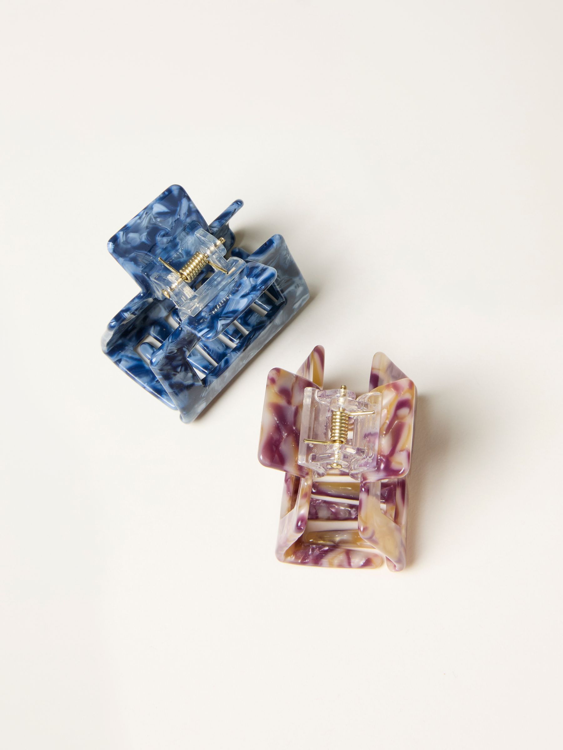 Multi 2 Pack Claw Clips - Image 1 of 2 Multi 2 Pack Claw Clips - Image 1 of 2
