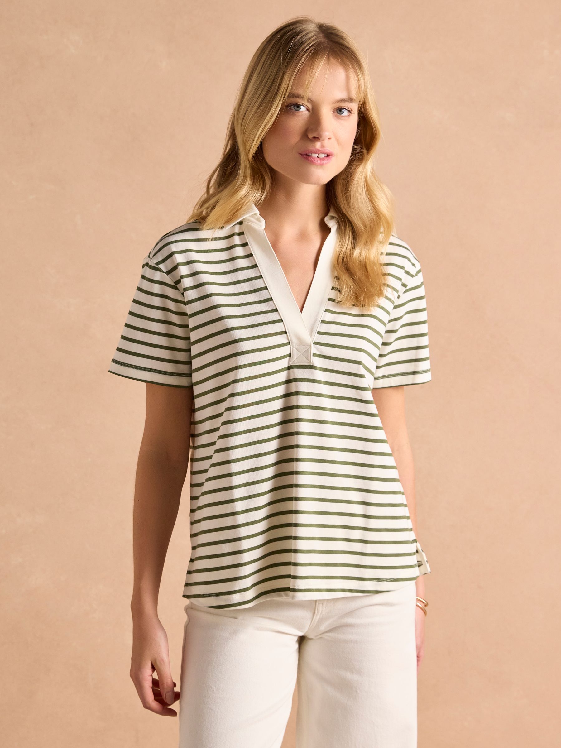 Tallie Khaki/Cream Short Sleeve Combed 100% Cotton Collared Top