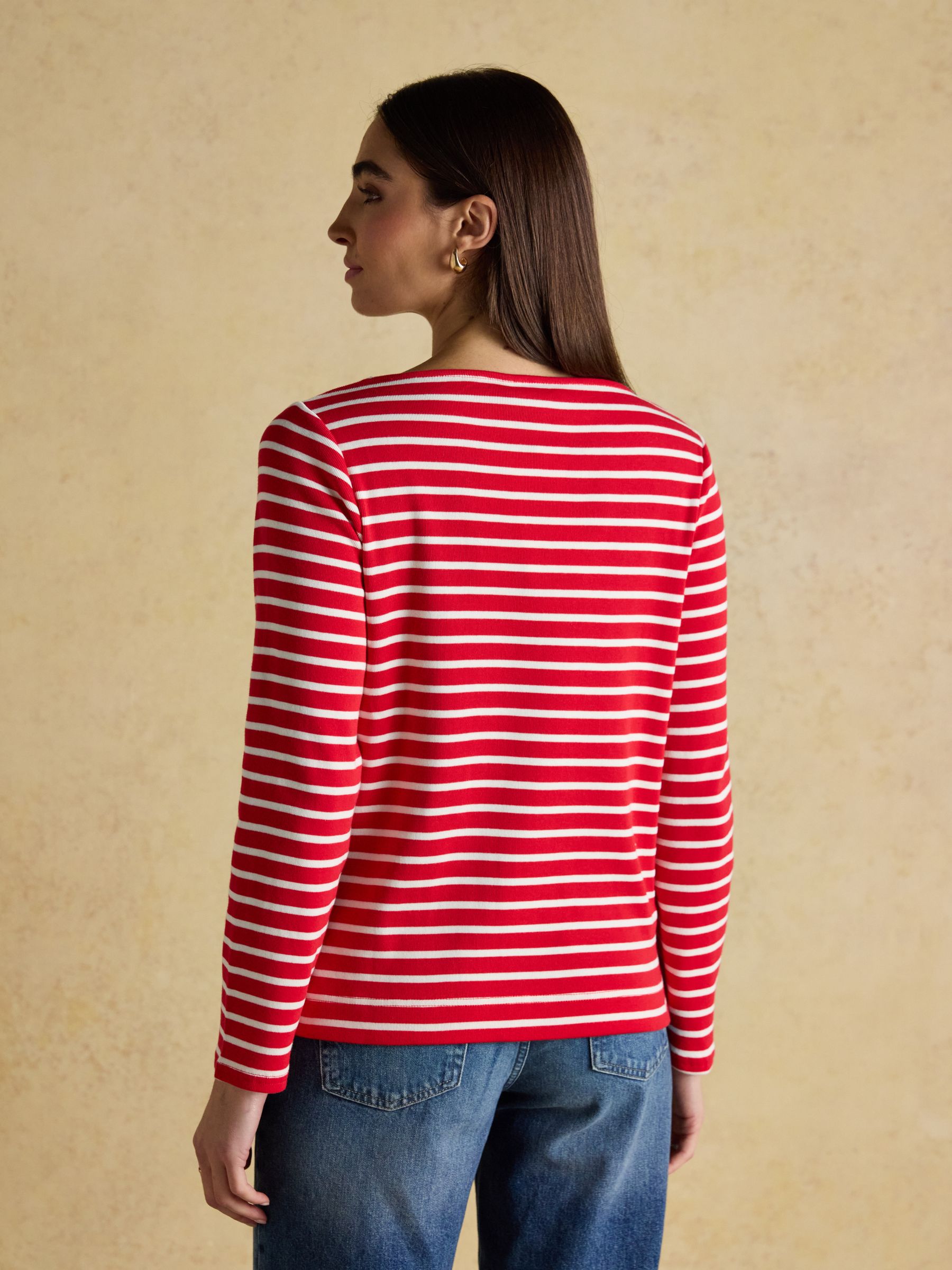 Christmas Harbour Merry Kissmas Red/Cream Boat Neck Breton Top - Image 2 of 6