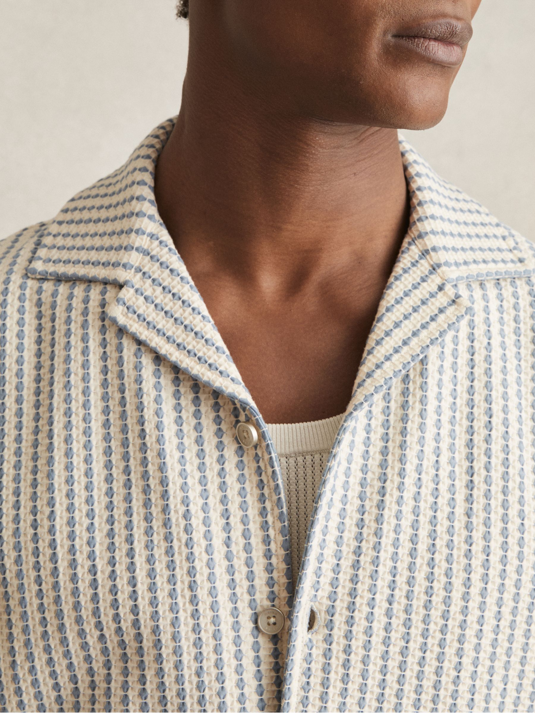 Textured-Stripe Cuban-Collar Shirt in White/Soft Blue - Image 4 of 6