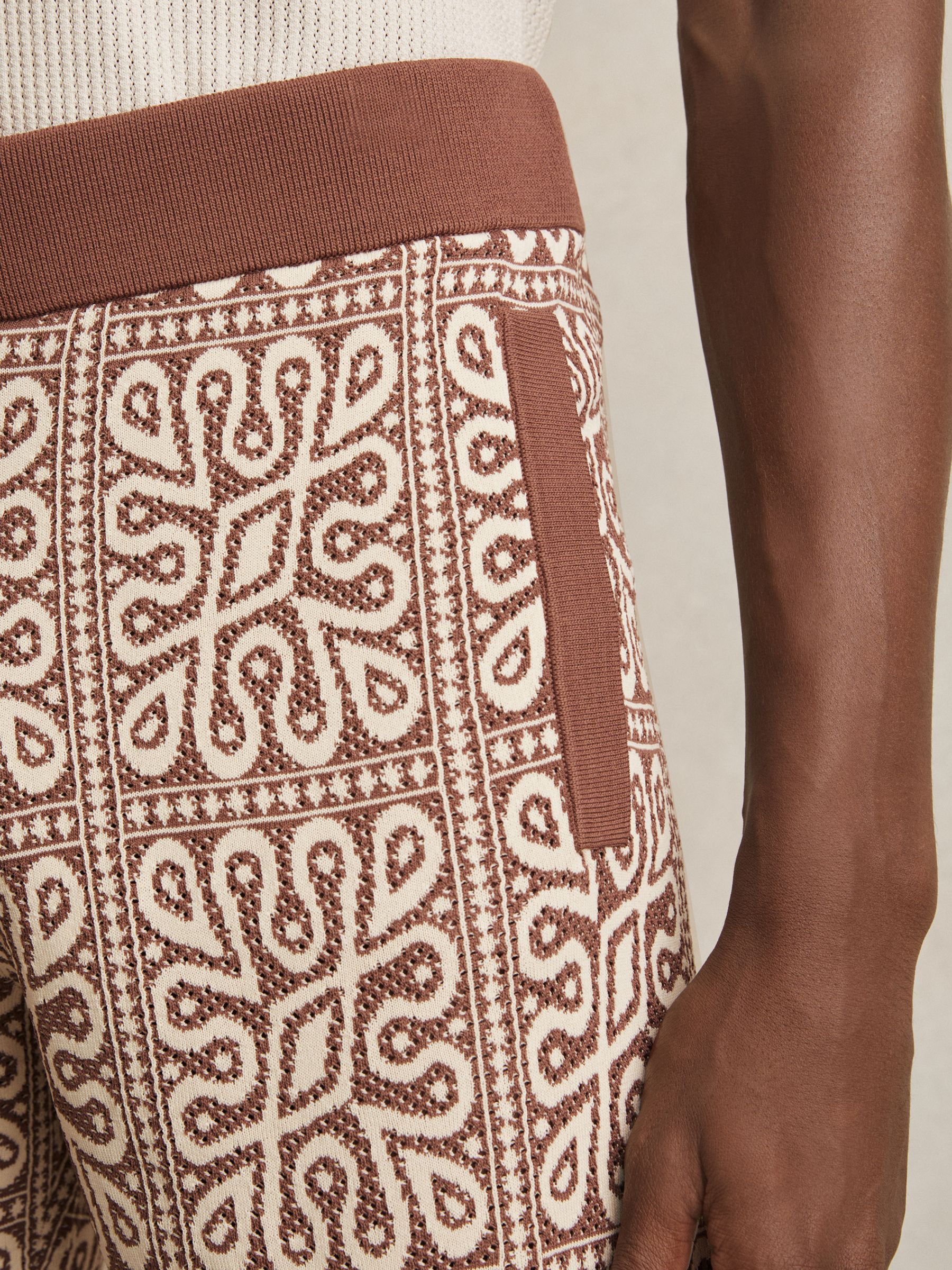 Tile Pattern Knit Shorts in Brown/White - Image 4 of 6