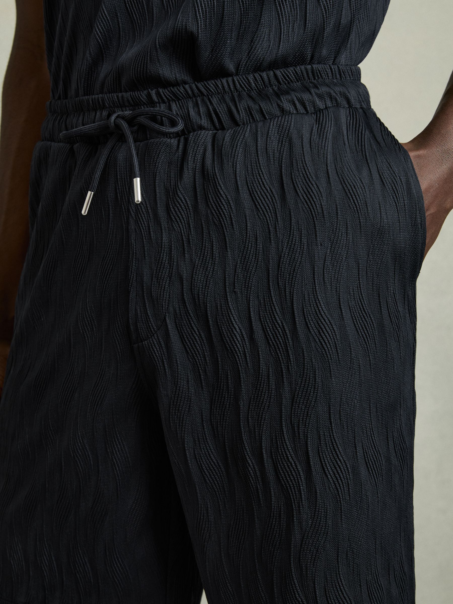 Wave Jacquard Drawstring Shorts in Navy - Image 4 of 6