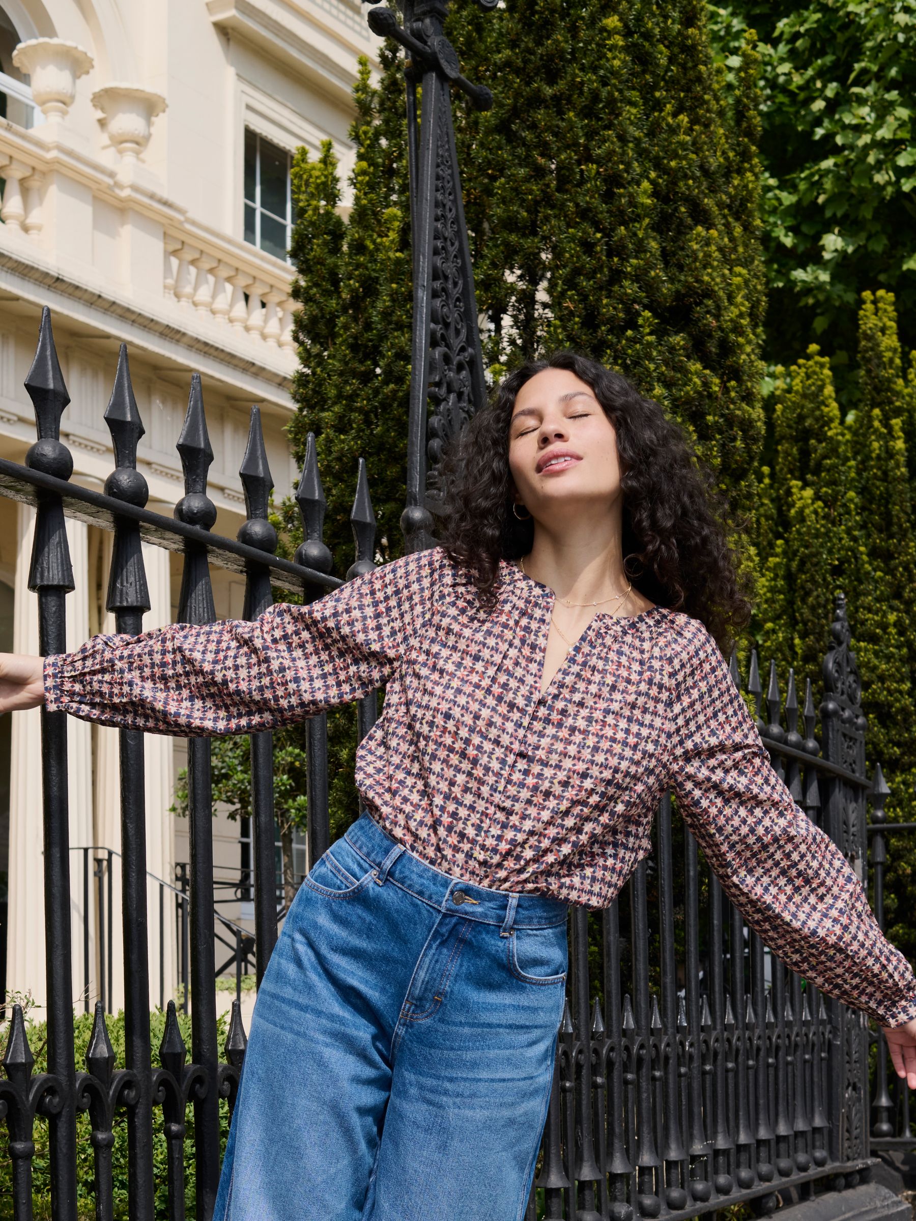 Stirling V-neck Blouse