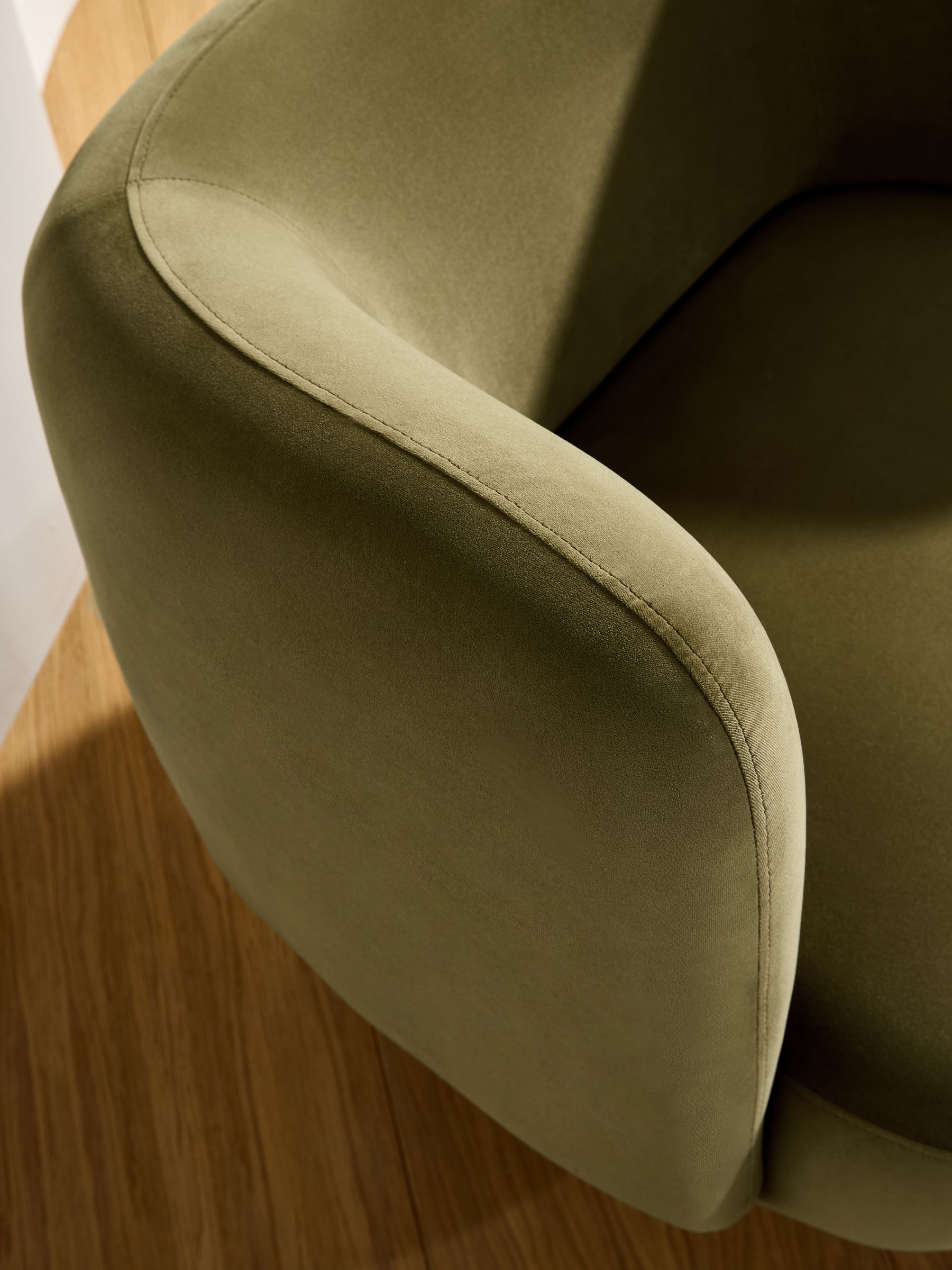 Novara Swivel Accent Chair in Fern Green Velvet - Image 2 of 6