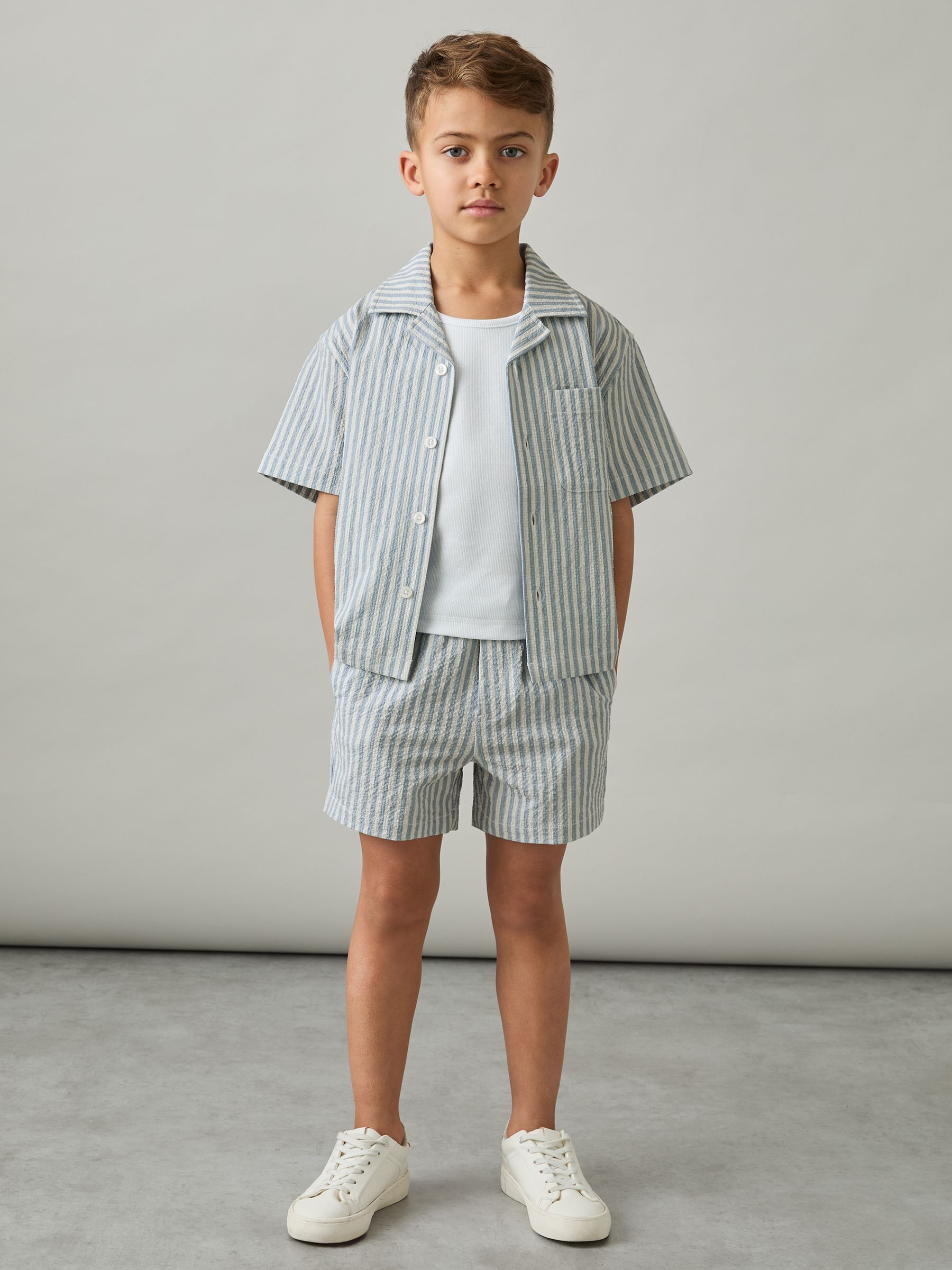 Seersucker Striped Shirt in Soft Blue/White - Image 2 of 4