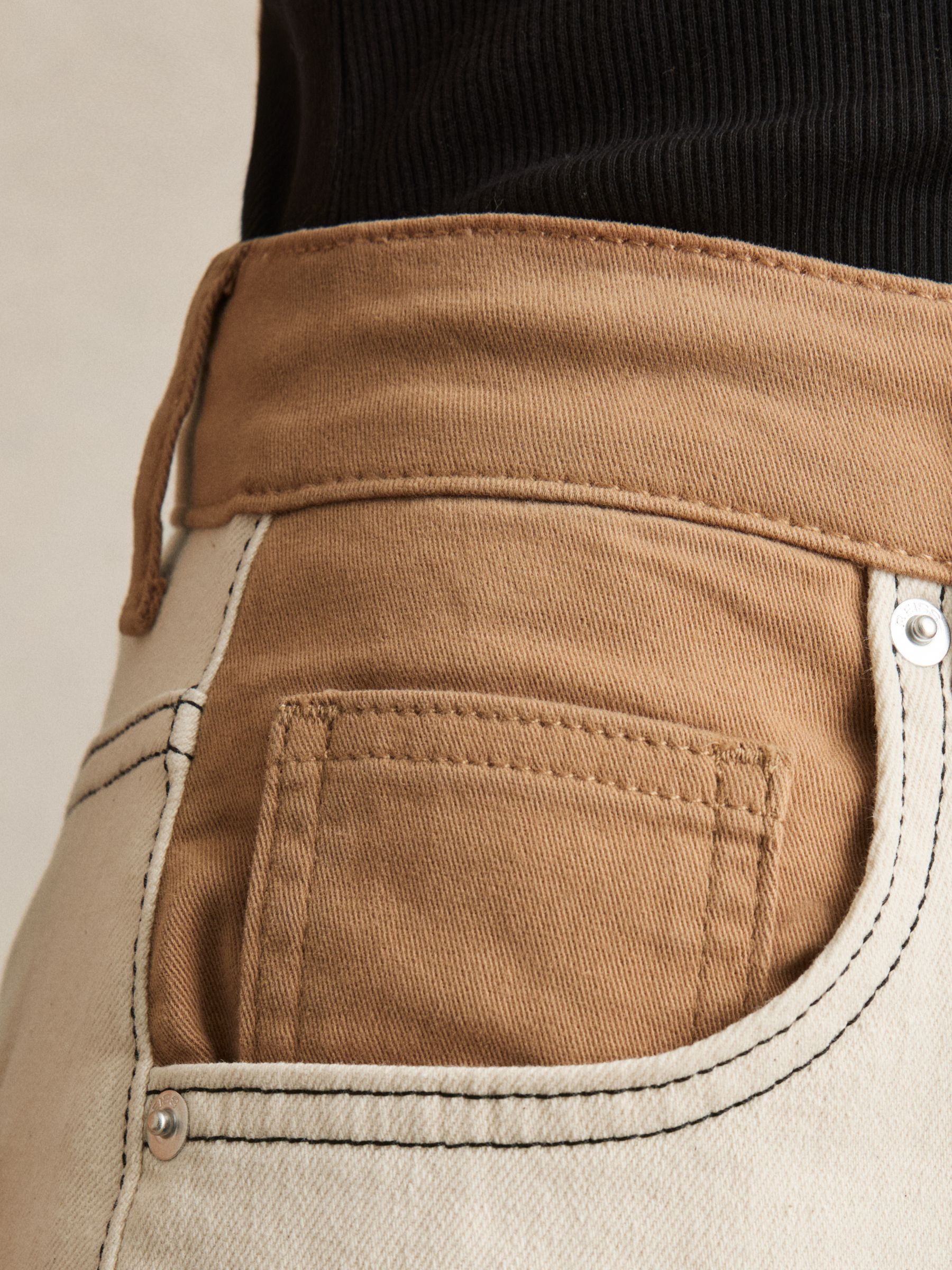 Colour-Block Straight-Leg Jeans in Ecru - image 4