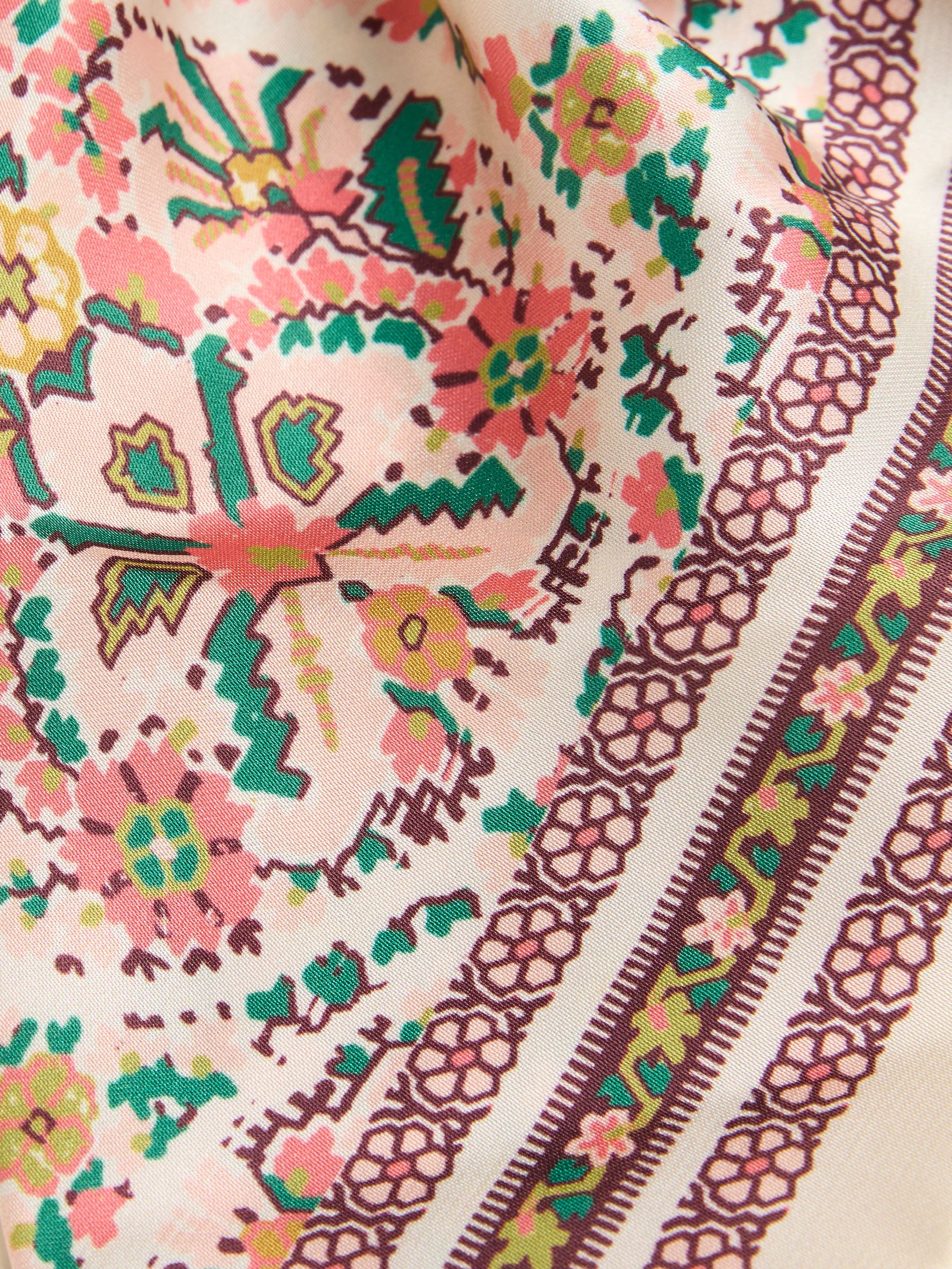 Chalk White Ornate Paisley Hair Bow - Image 2 of 2 Chalk White Ornate Paisley Hair Bow - Image 2 of 2