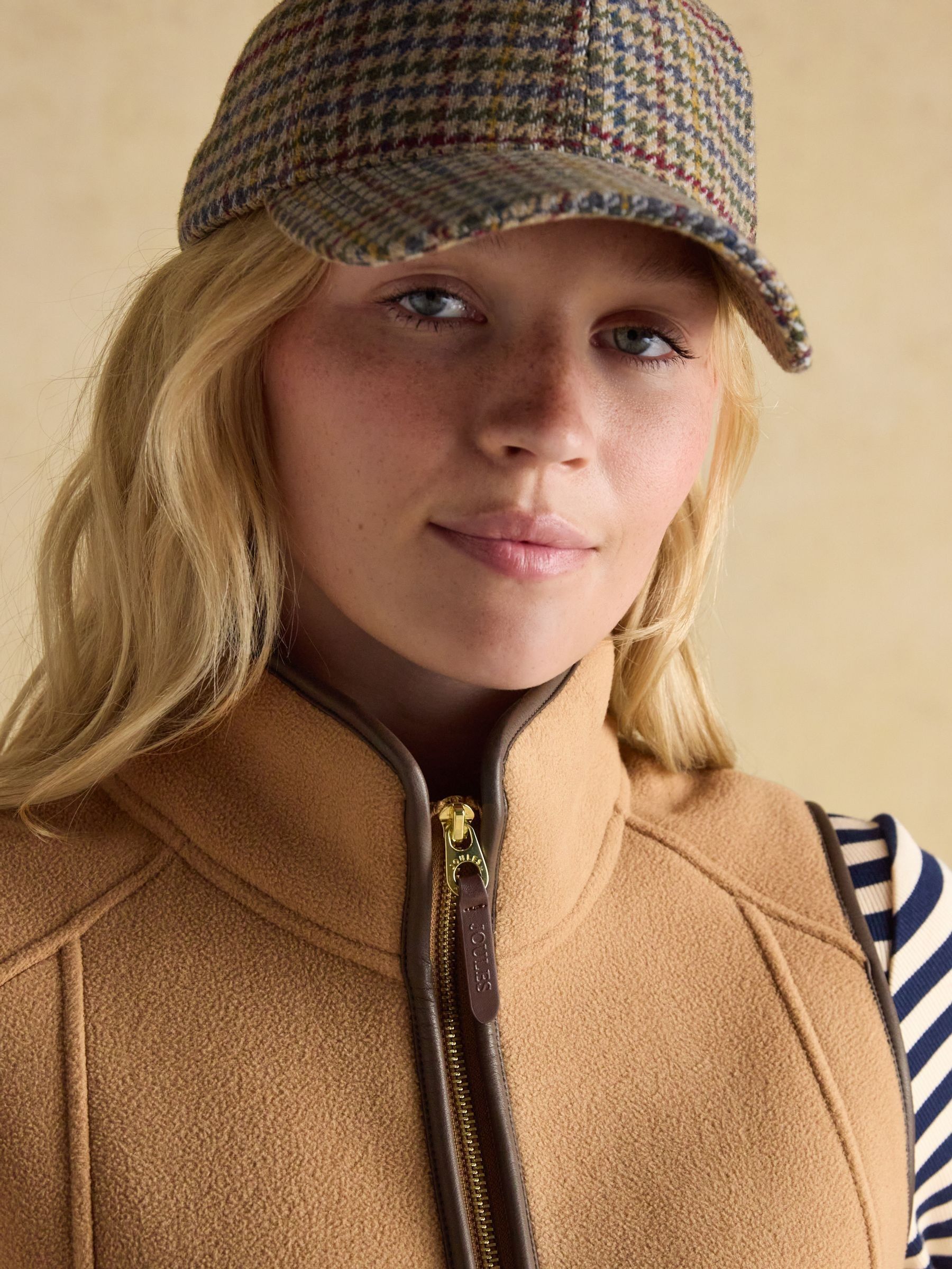 Heritage Tan Regular Fleece Gilet - Image 10 of 13