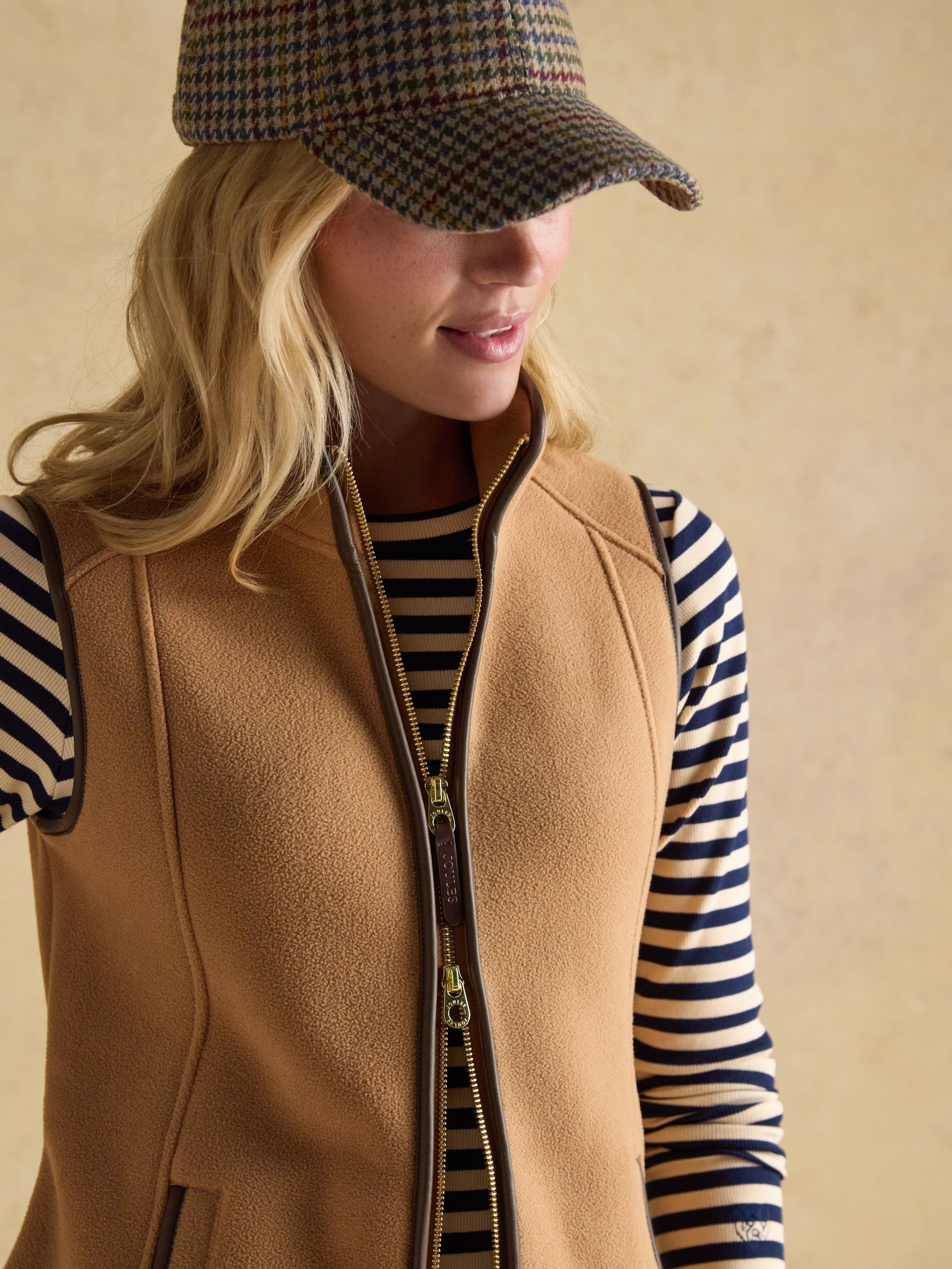 Heritage Tan Regular Fleece Gilet - Image 6 of 13