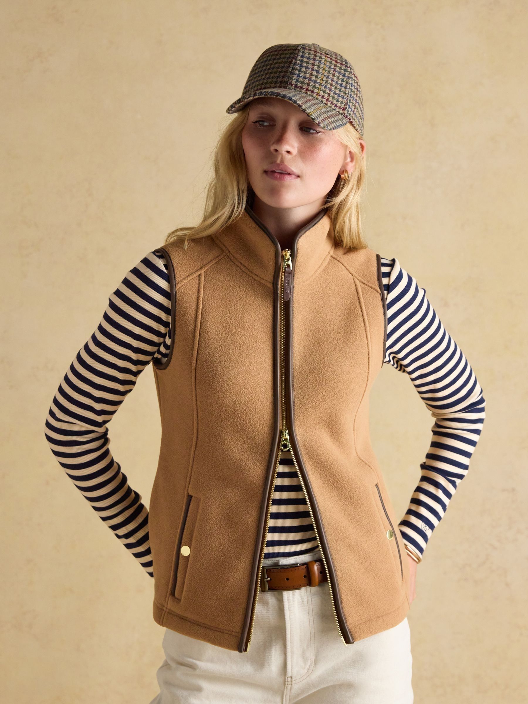 Heritage Tan Regular Fleece Gilet - Image 7 of 13