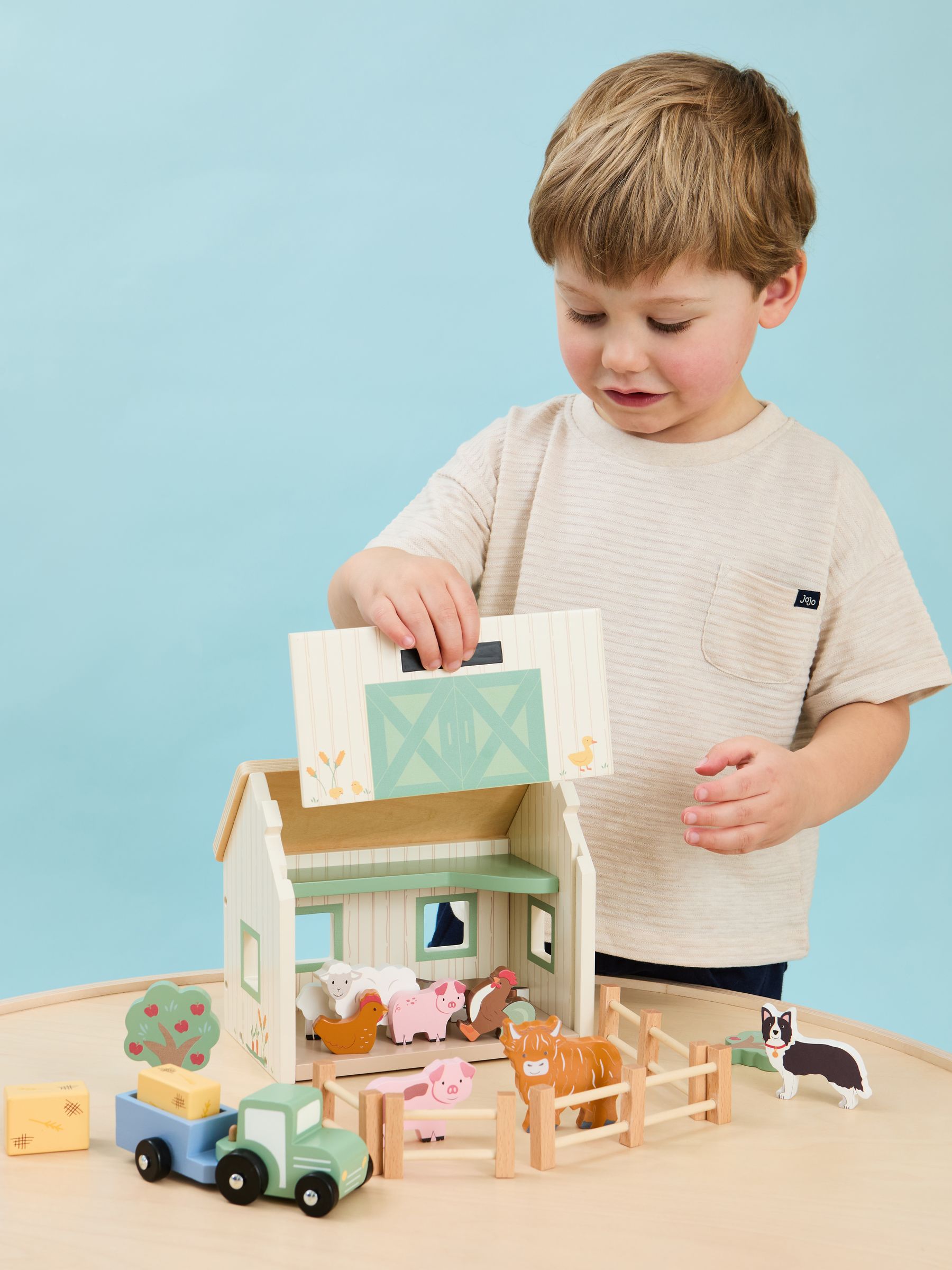 Wooden Farm Set - Image 2 of 8