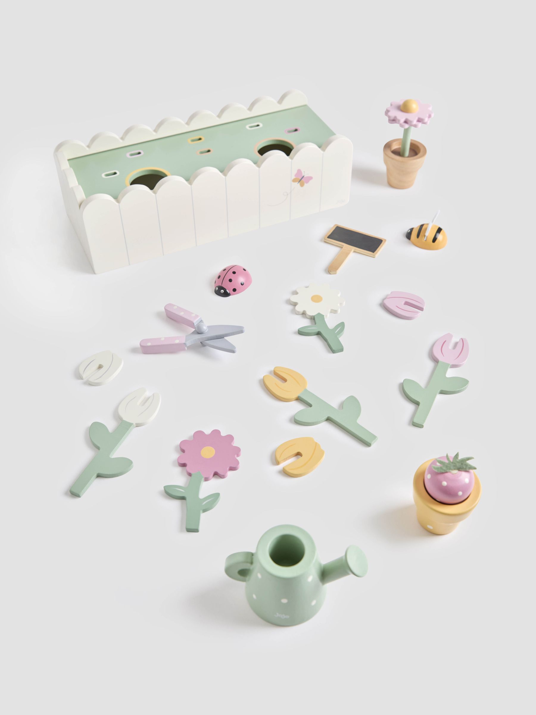Flower Garden Set - Image 5 of 11