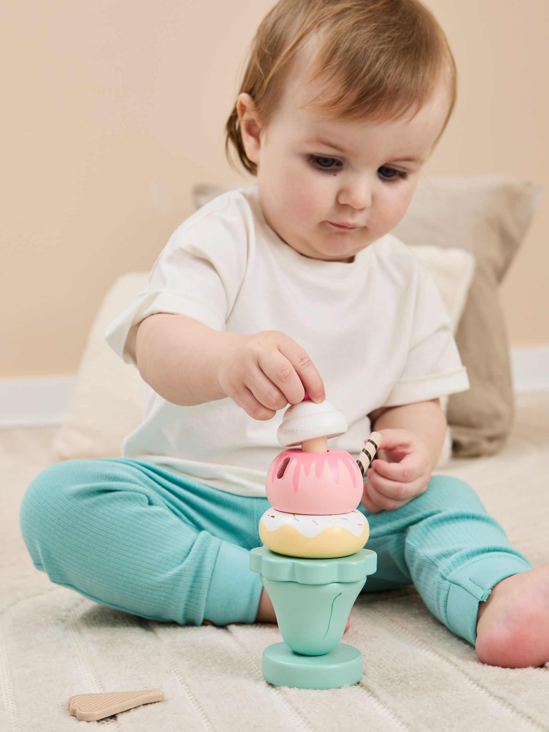 Ice Cream Stacker - Image 4 of 5
