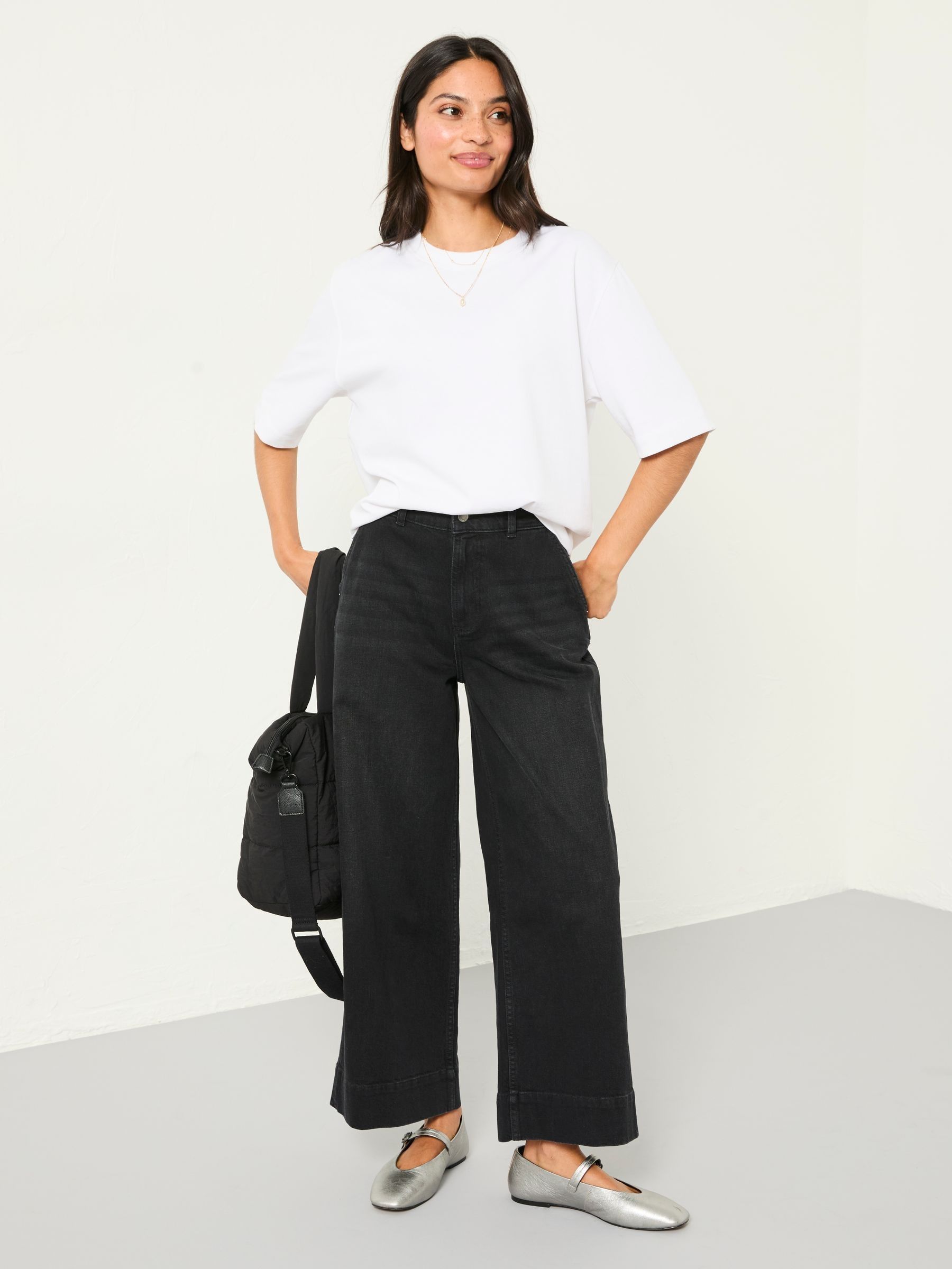 Hove Washed Black Wide Leg Crop Jeans - Image 5 of 6