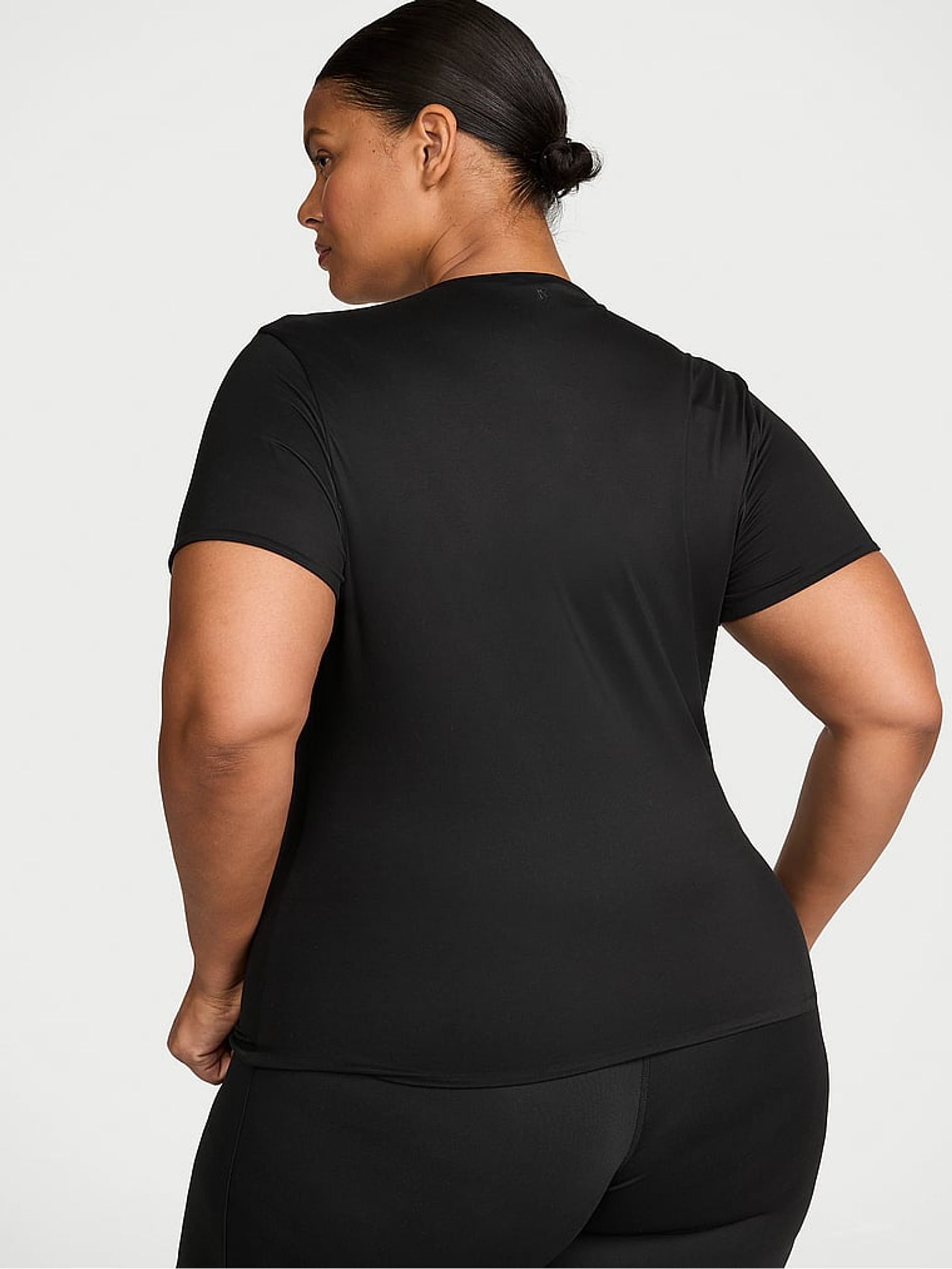 Black Short Sleeve FeatherSoft™ Innovation T-shirt - Image 2 of 3