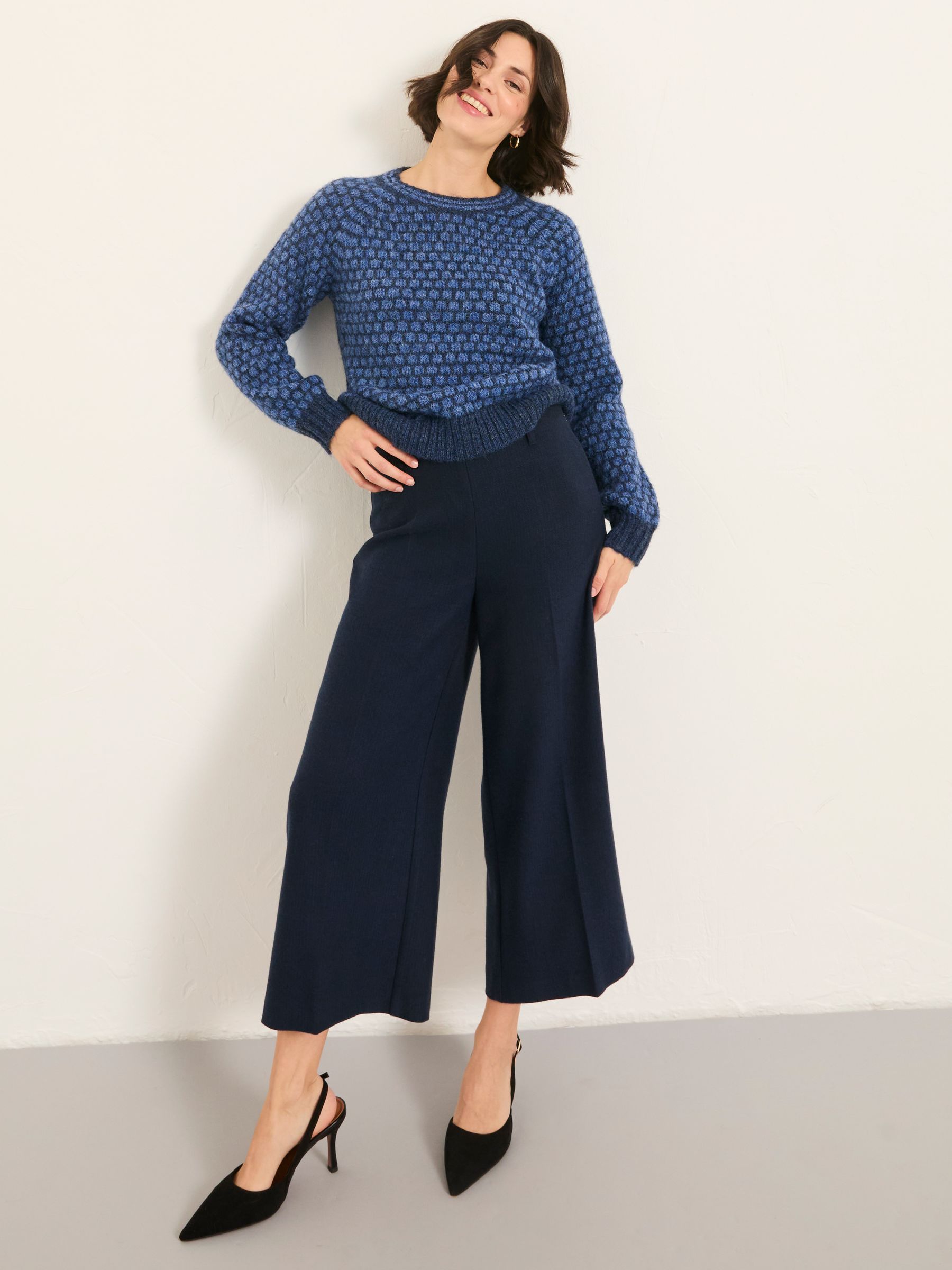 Dolly Navy Cropped Trouser - Image 3 of 8