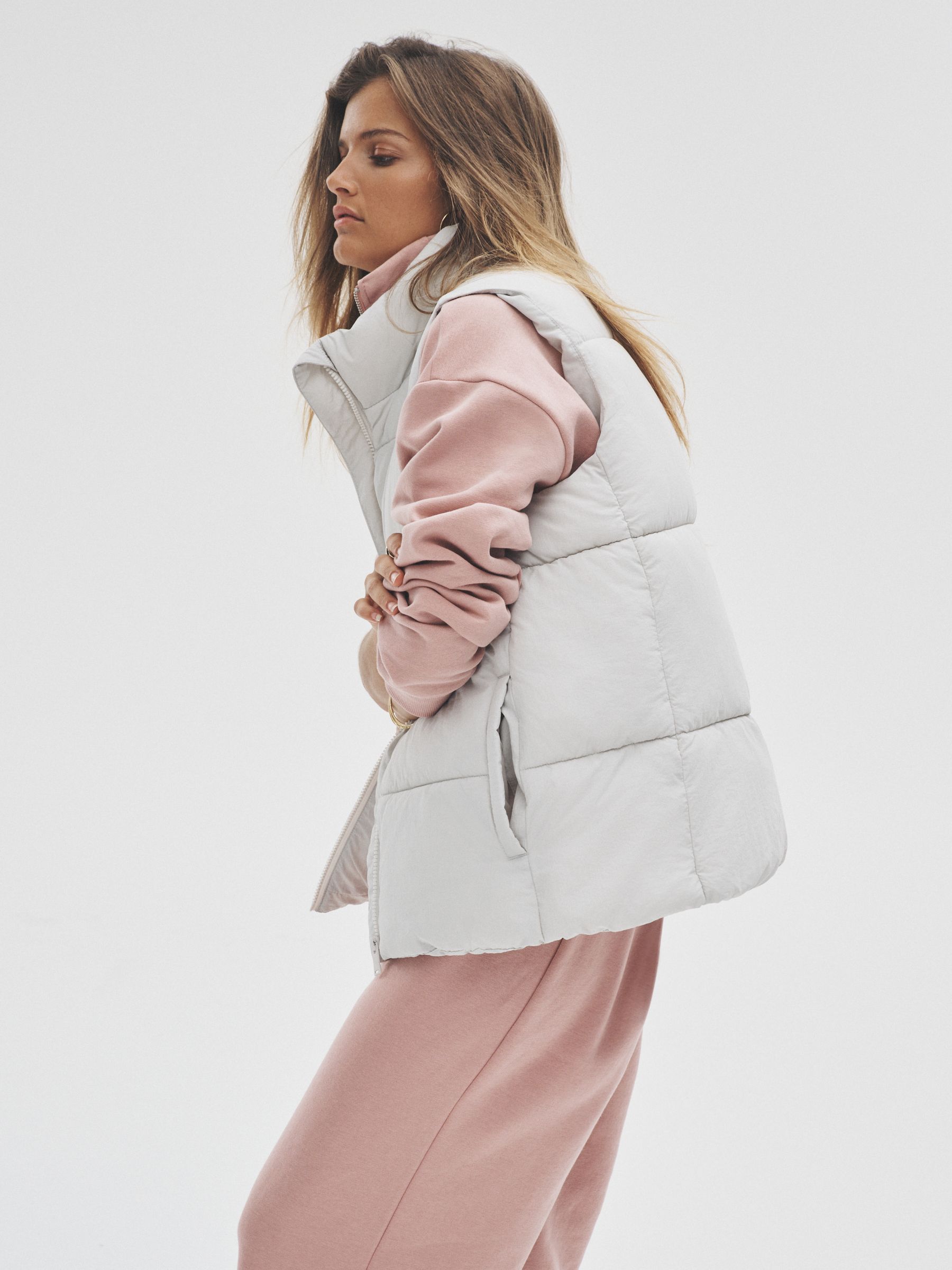 2 Pack Padded Gilets - Image 6 of 11
