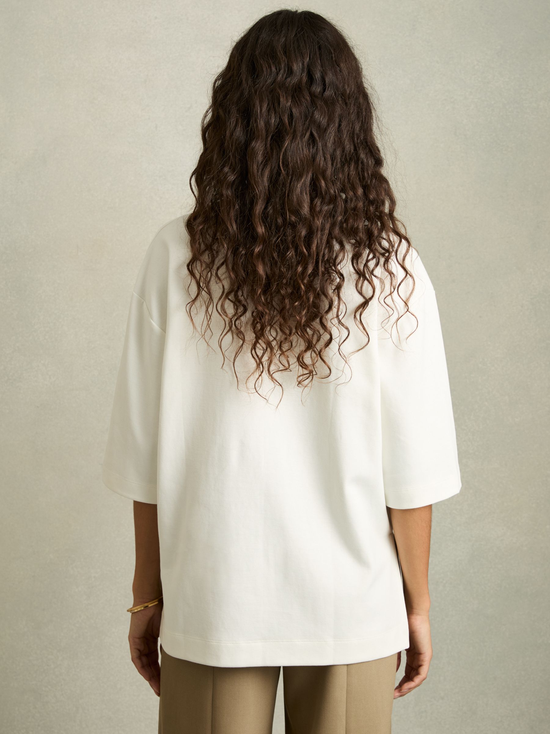 Stretch-Cotton Oversized V-Neck T-Shirt in White - Image 5 of 6