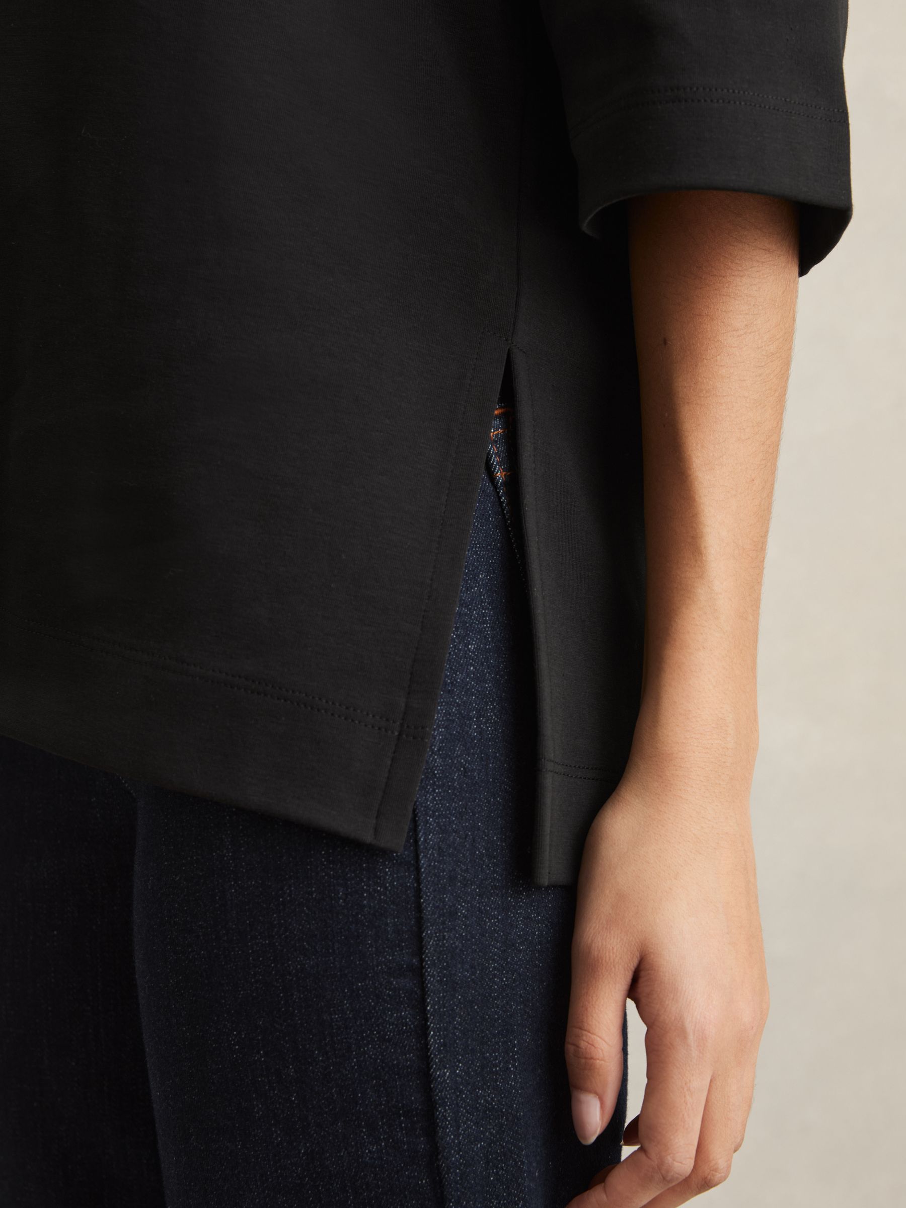 Stretch-Cotton Oversized V-Neck T-Shirt in Black - Image 4 of 6