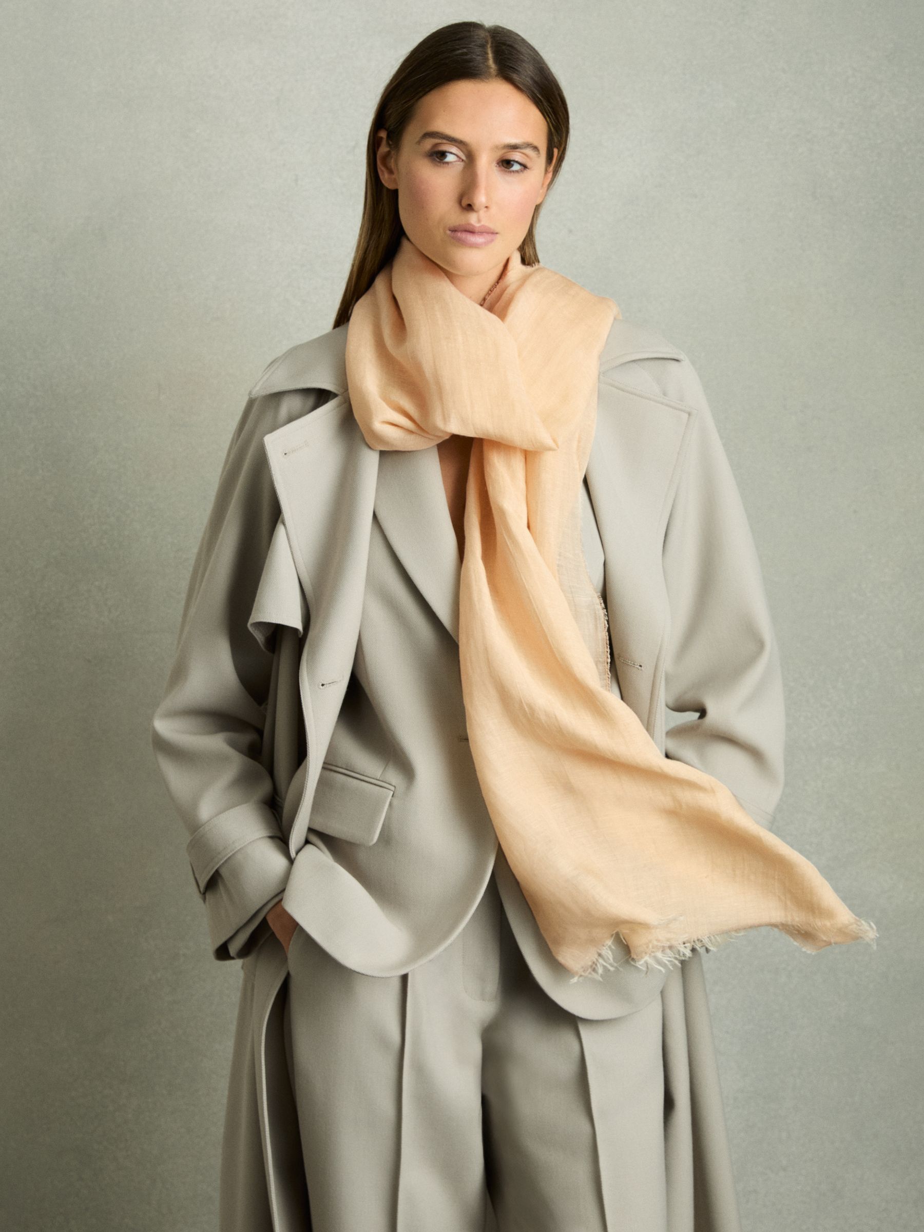 Modal-Linen Scarf With Silk in Neutral - Image 2 of 5