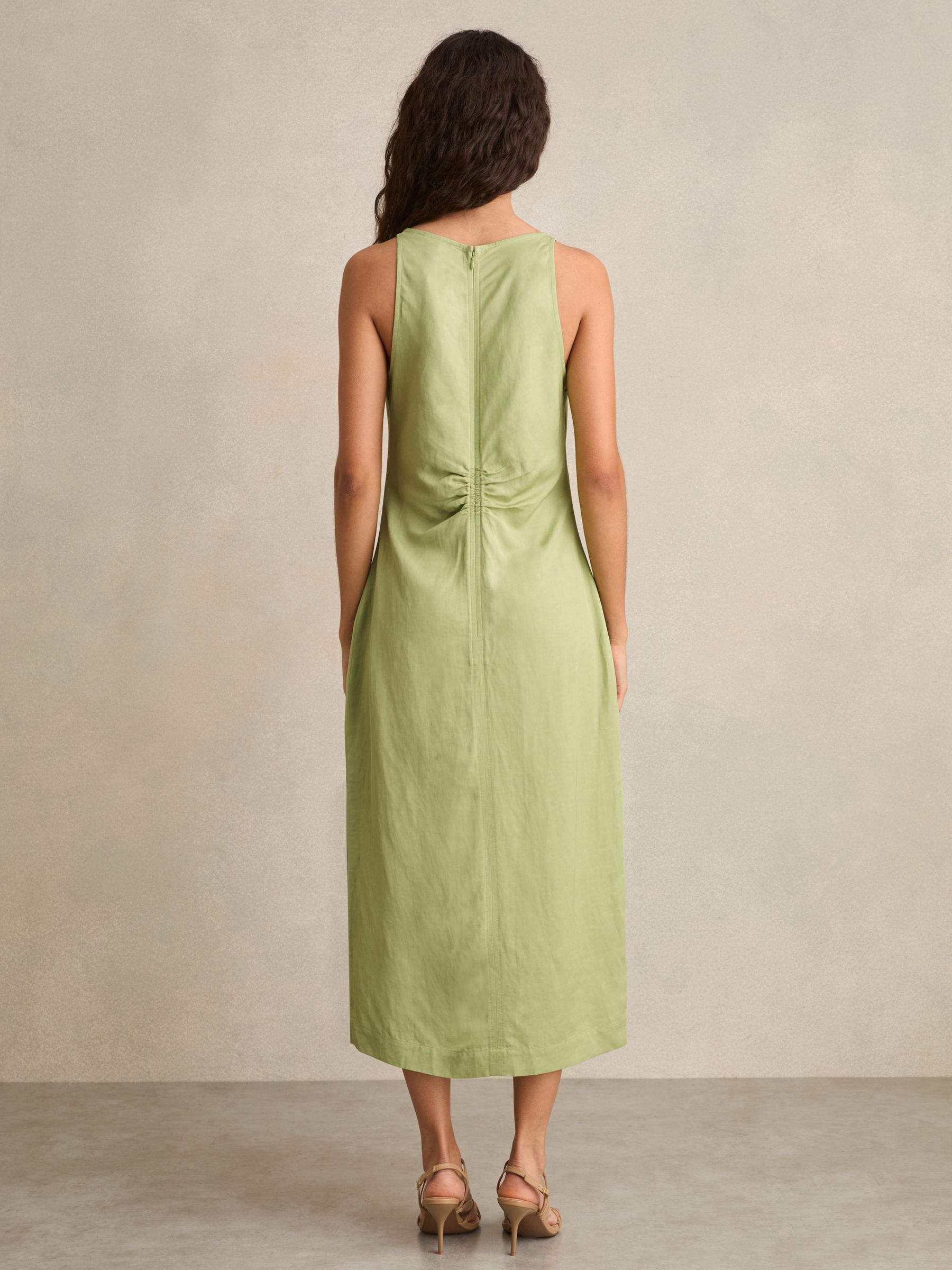 Petite Ruched Sleeveless Midi Dress With Linen in Green - Image 4 of 7