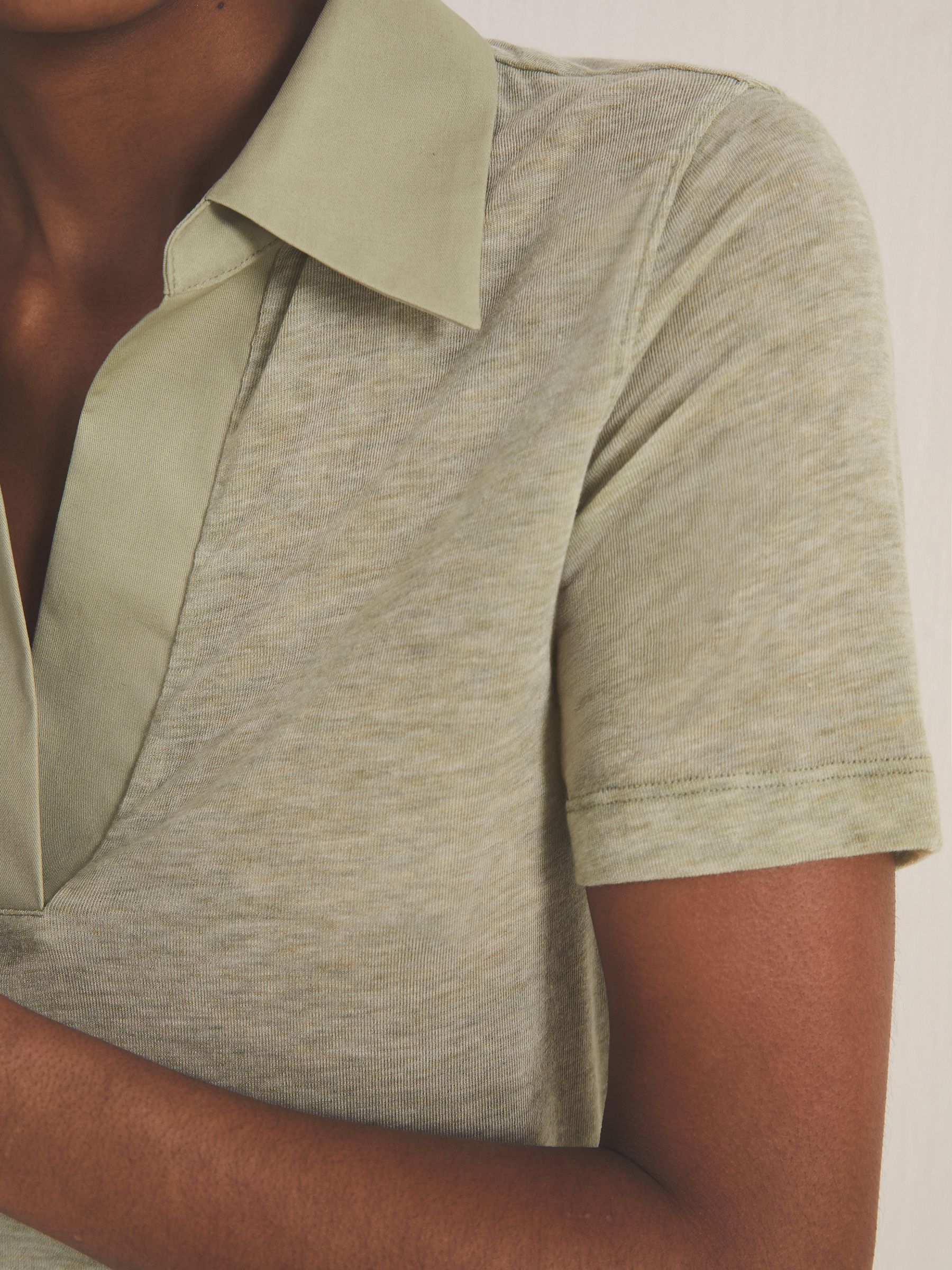 Reiss | Les 100 Ciels Polo Shirt With Cashmere in Sage - Image 4 of 7