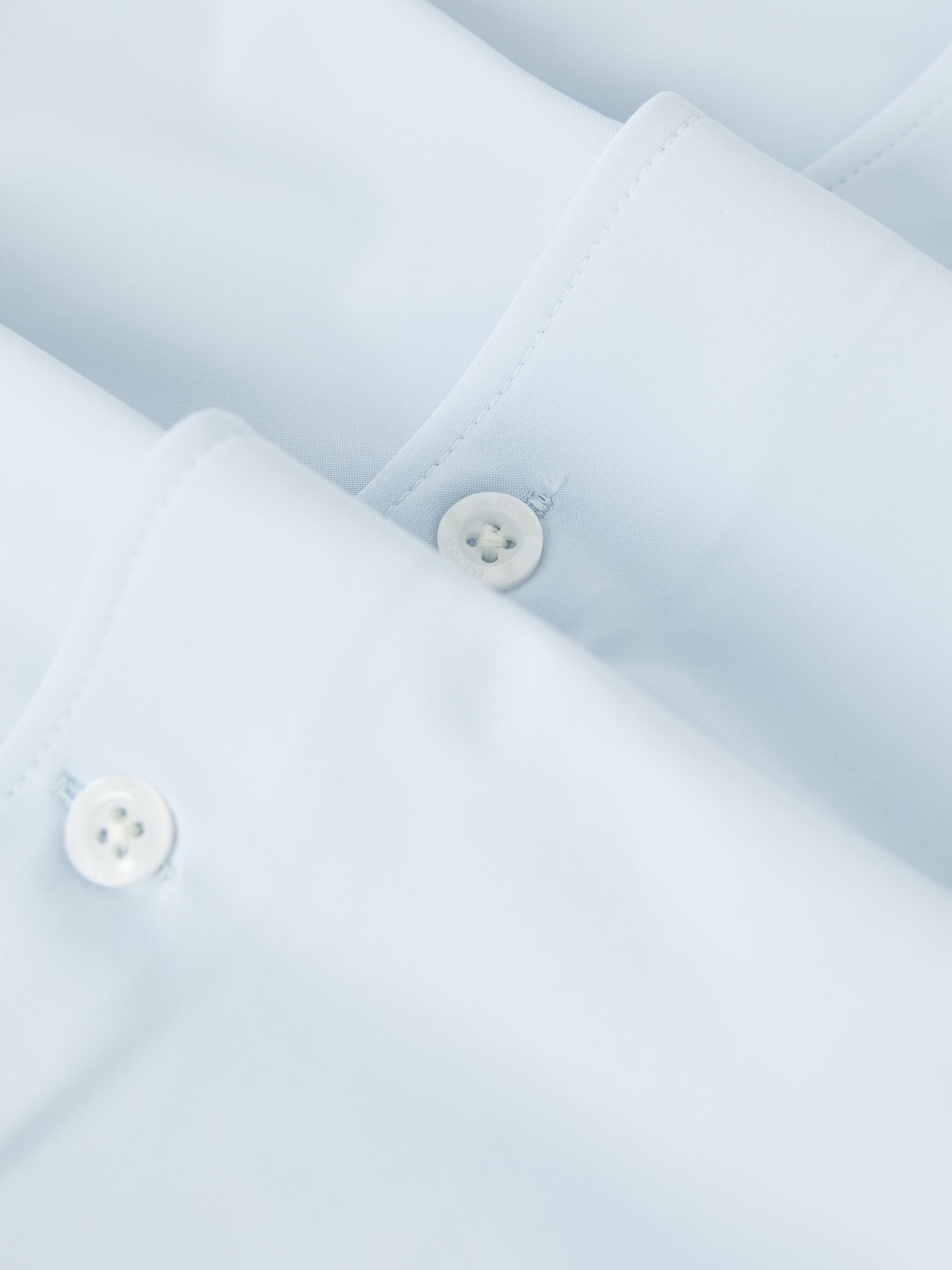 Long-Sleeve Slim-Fit Travel Shirt in Soft Blue - image 2