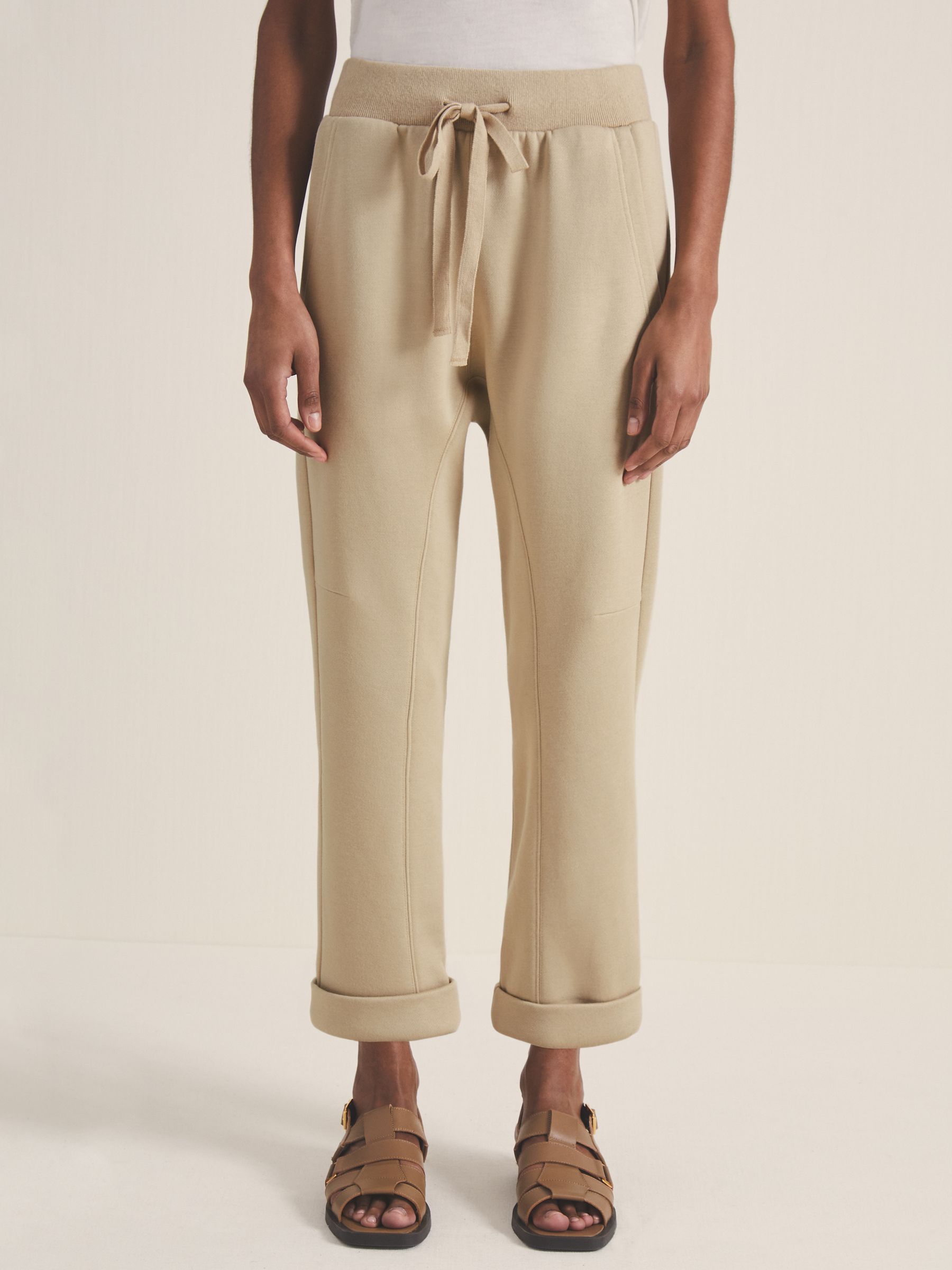 Reiss | Les 100 Ciels Jersey Joggers in Mink - Image 3 of 6
