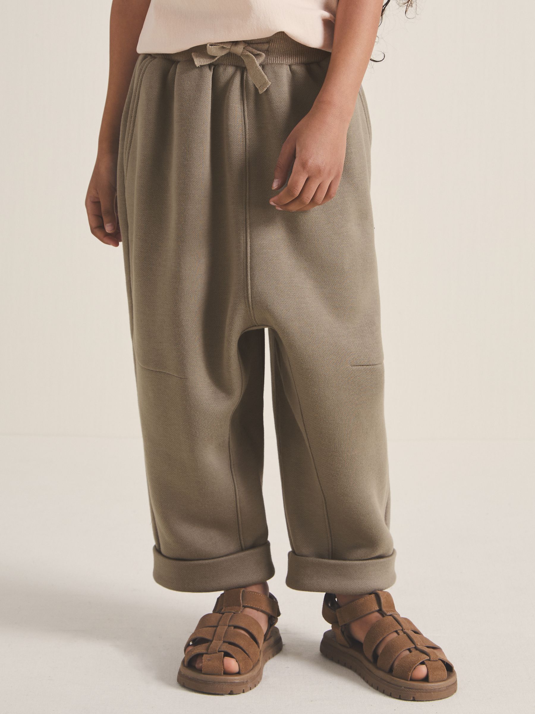 9-12 yrs Reiss | Les 100 Ciels Jersey Joggers in Mink - Image 3 of 6