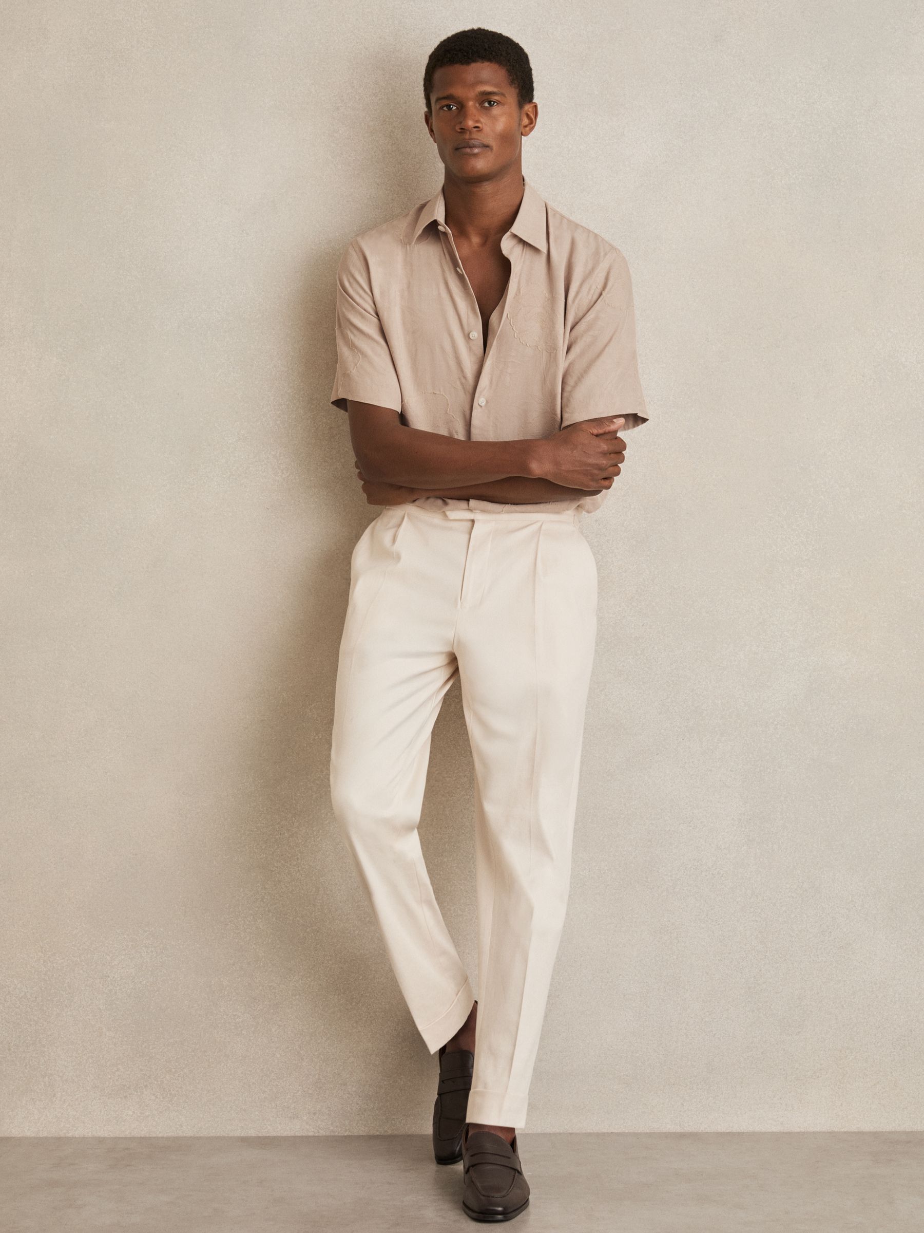 Floral-Jacquard Short-Sleeve Shirt in Oatmeal - Image 3 of 6