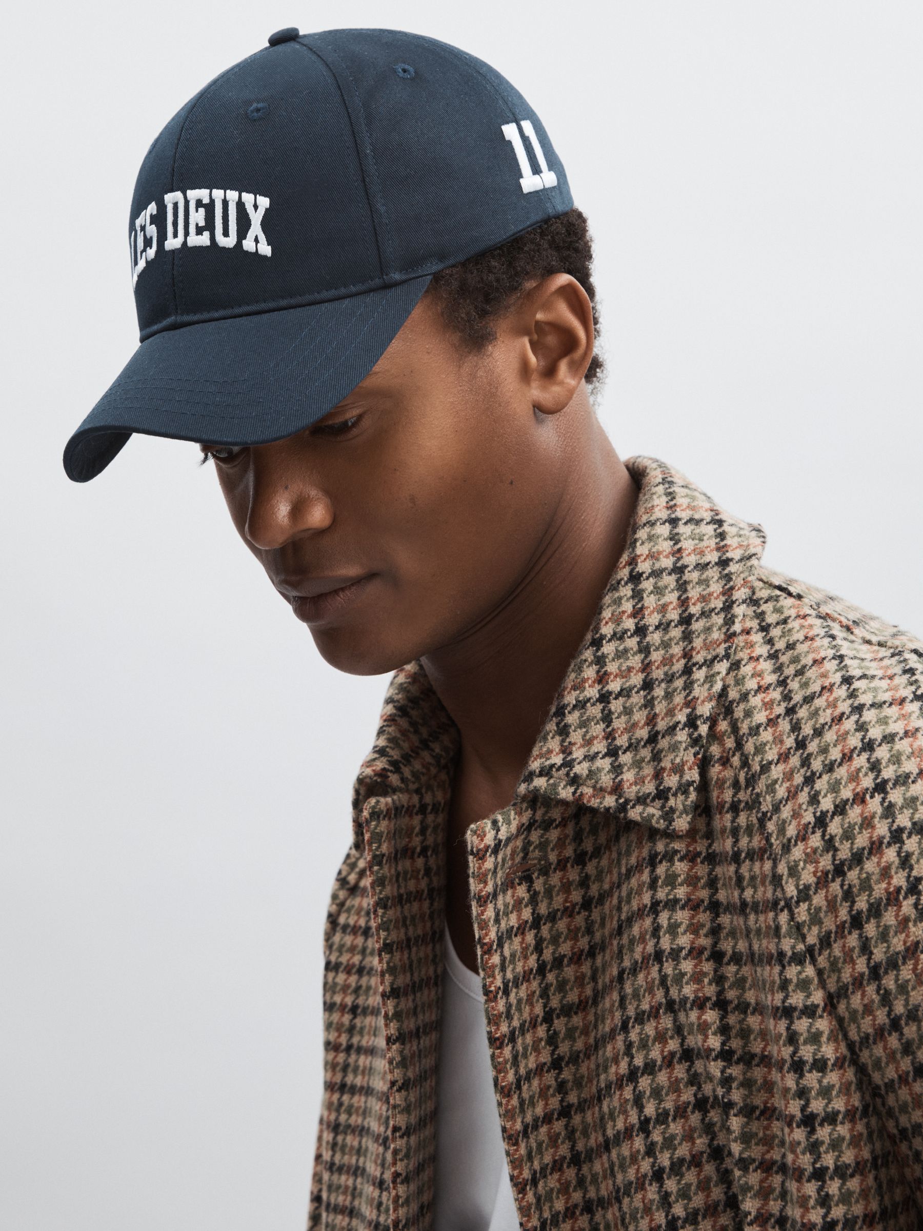 Les Deux Organic Cotton II Baseball Cap in Navy/White - Image 3 of 3