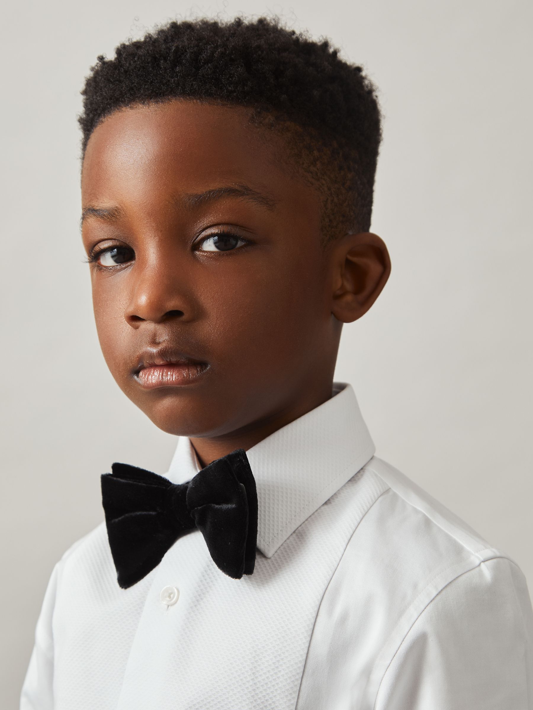 Cotton Slim-Fit Dinner Shirt in White - Image 4 of 5