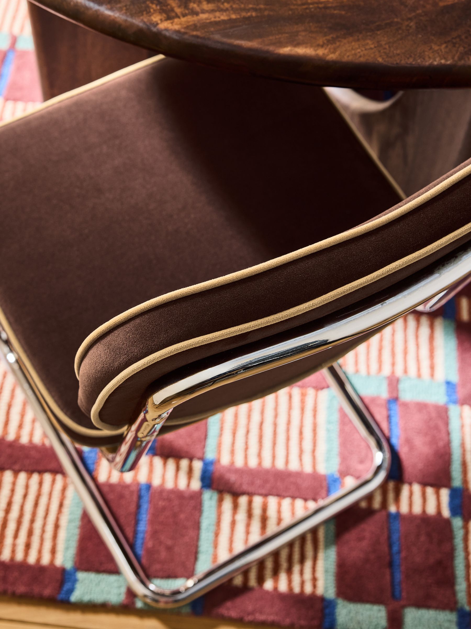 Set of 2 Parker Dining Chairs in Velvet in Chocolate Brown with Truffle Piping - Image 2 of 6 Set of 2 Parker Dining Chairs in Velvet in Chocolate Brown with Truffle Piping - Image 2 of 6