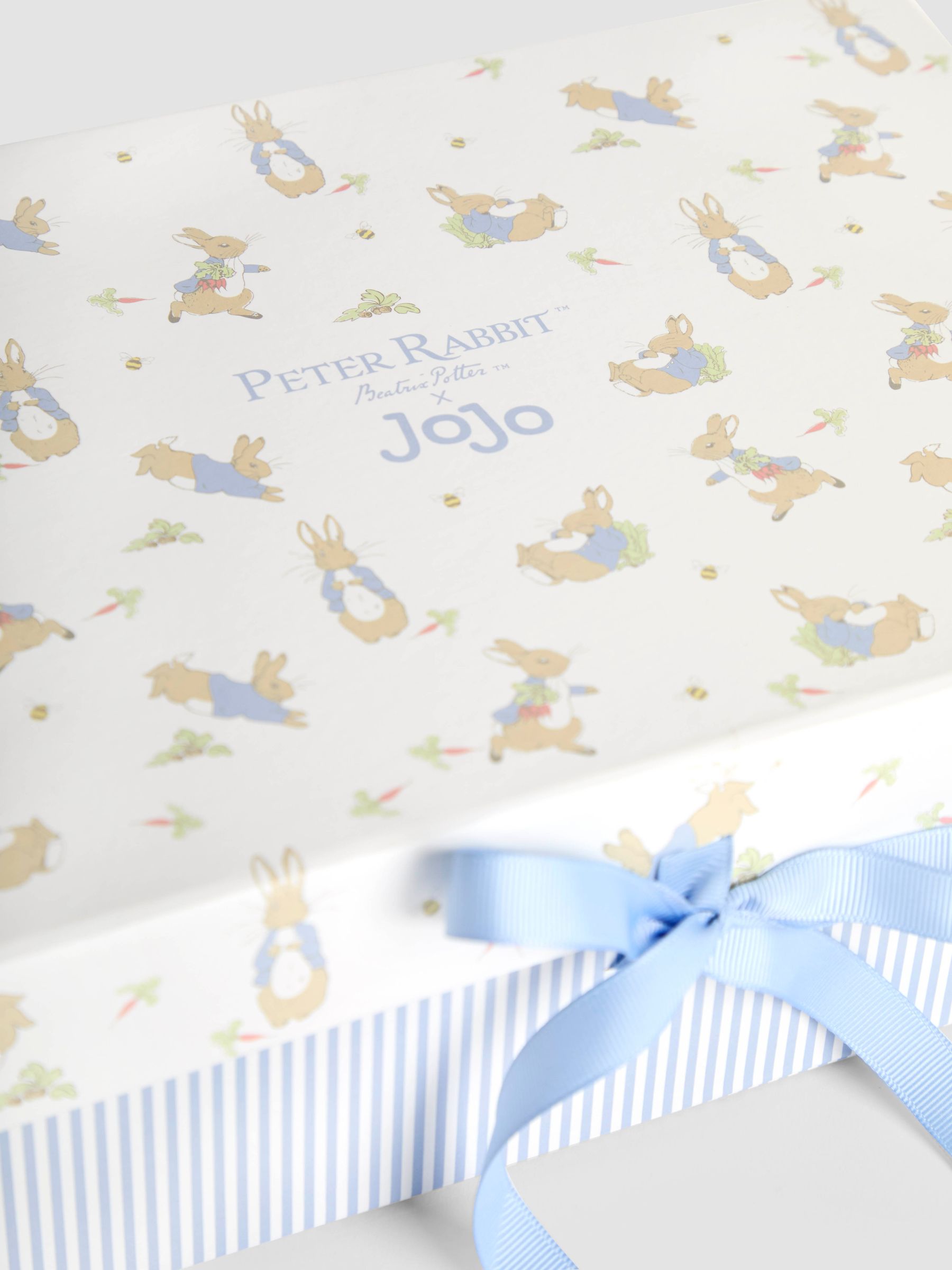 Medium Peter Rabbit Gift Box - Image 3 of 3