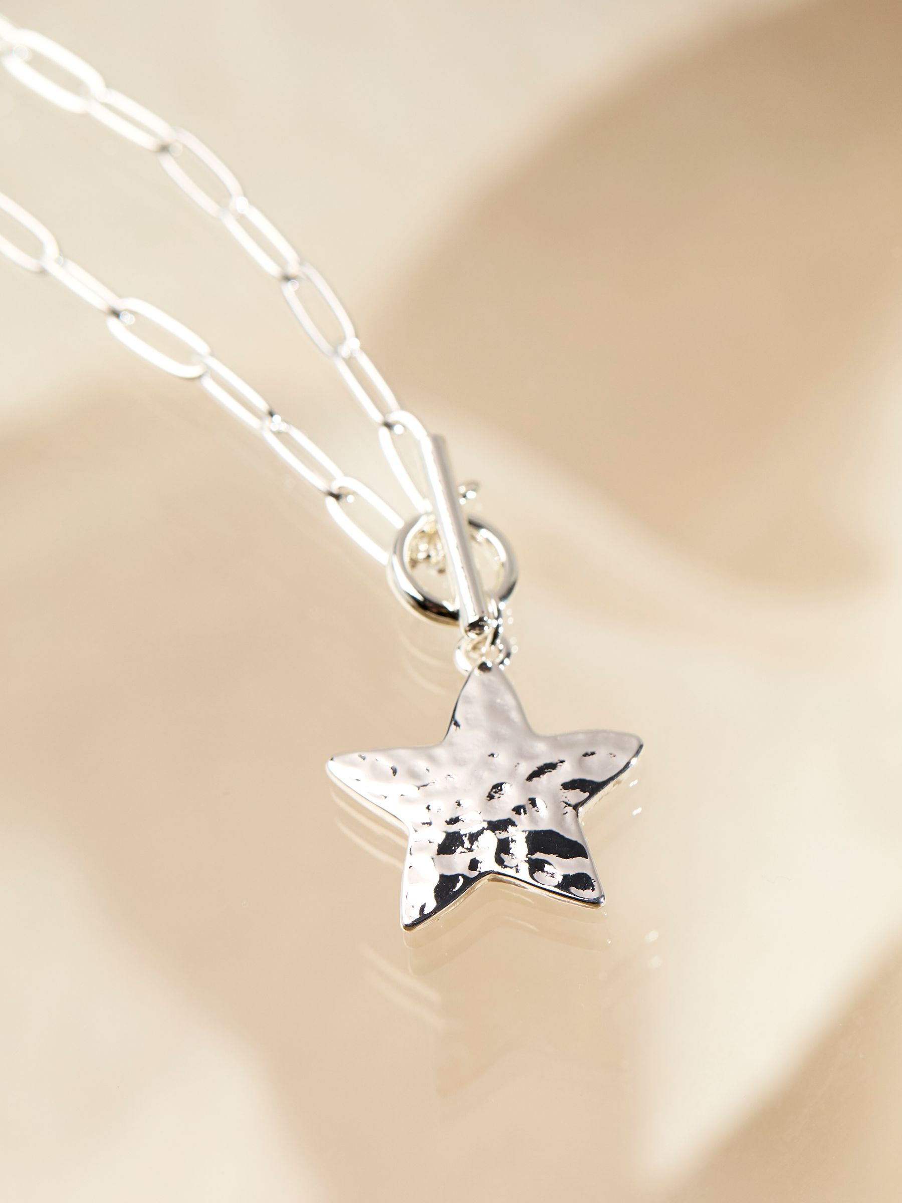 Silver Tone Star Pendant Necklace - Image 2 of 2