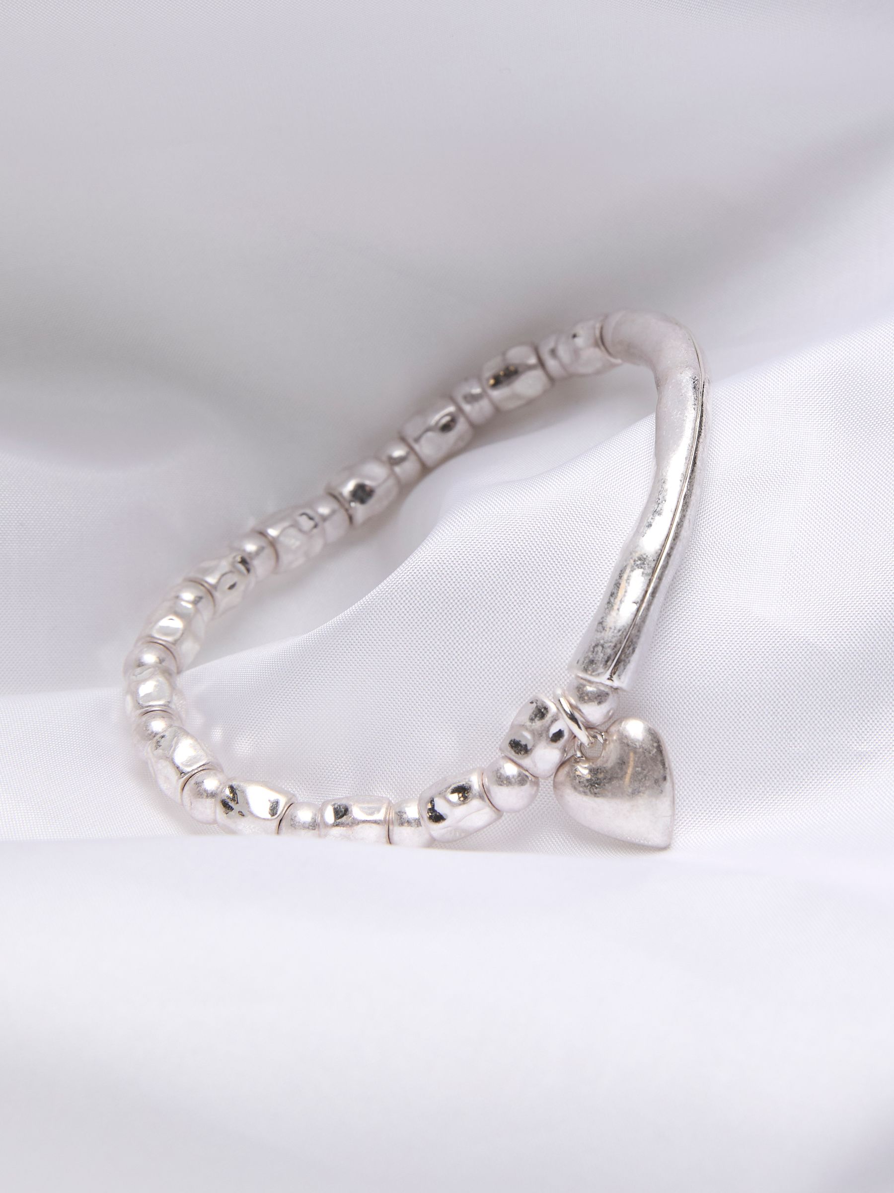 Silver Tone Heart Stretch Bracelet - Image 2 of 2 Silver Tone Heart Stretch Bracelet - Image 2 of 2