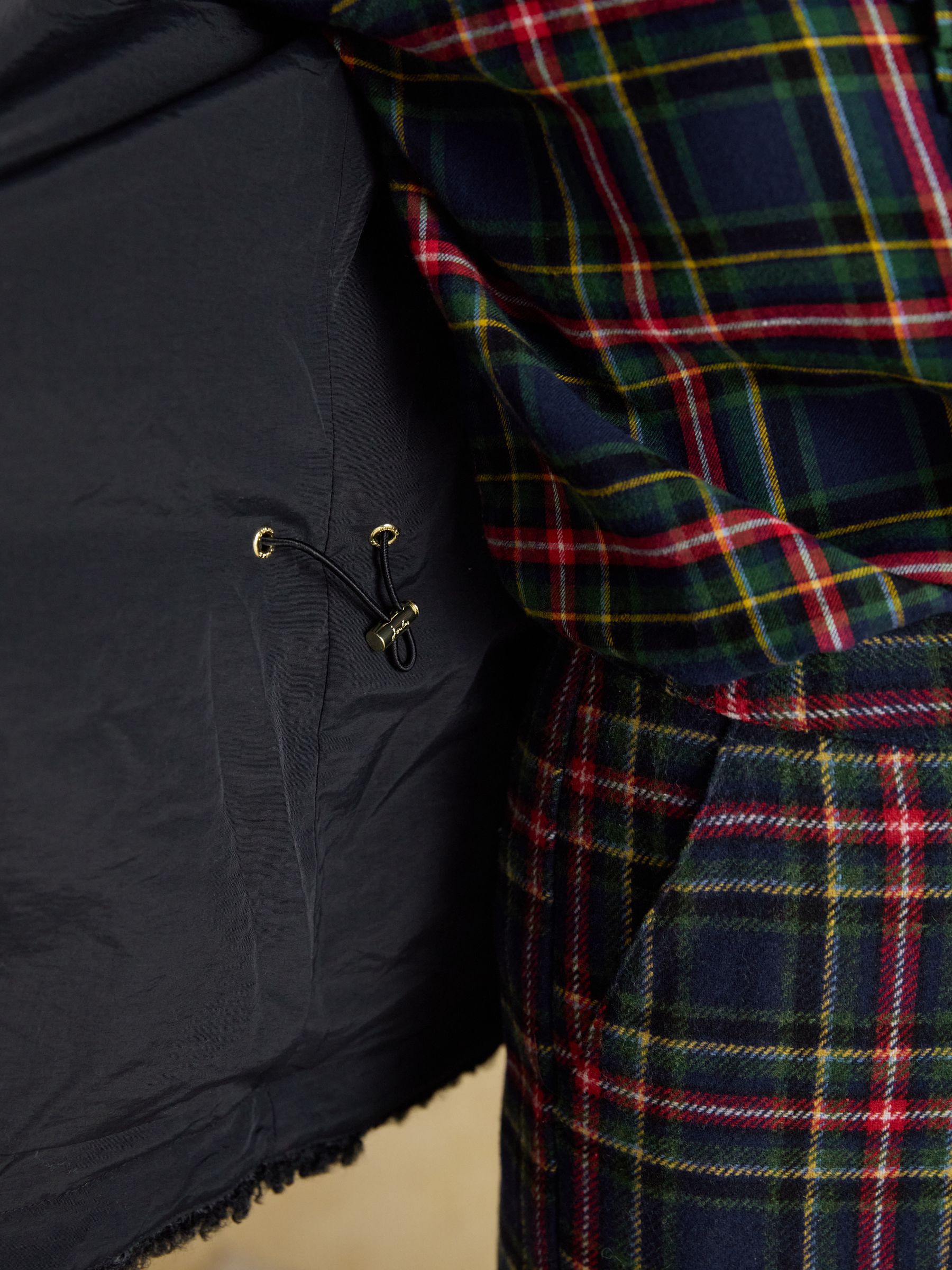 Tadworth Black Fleece Gilet - Image 8 of 9