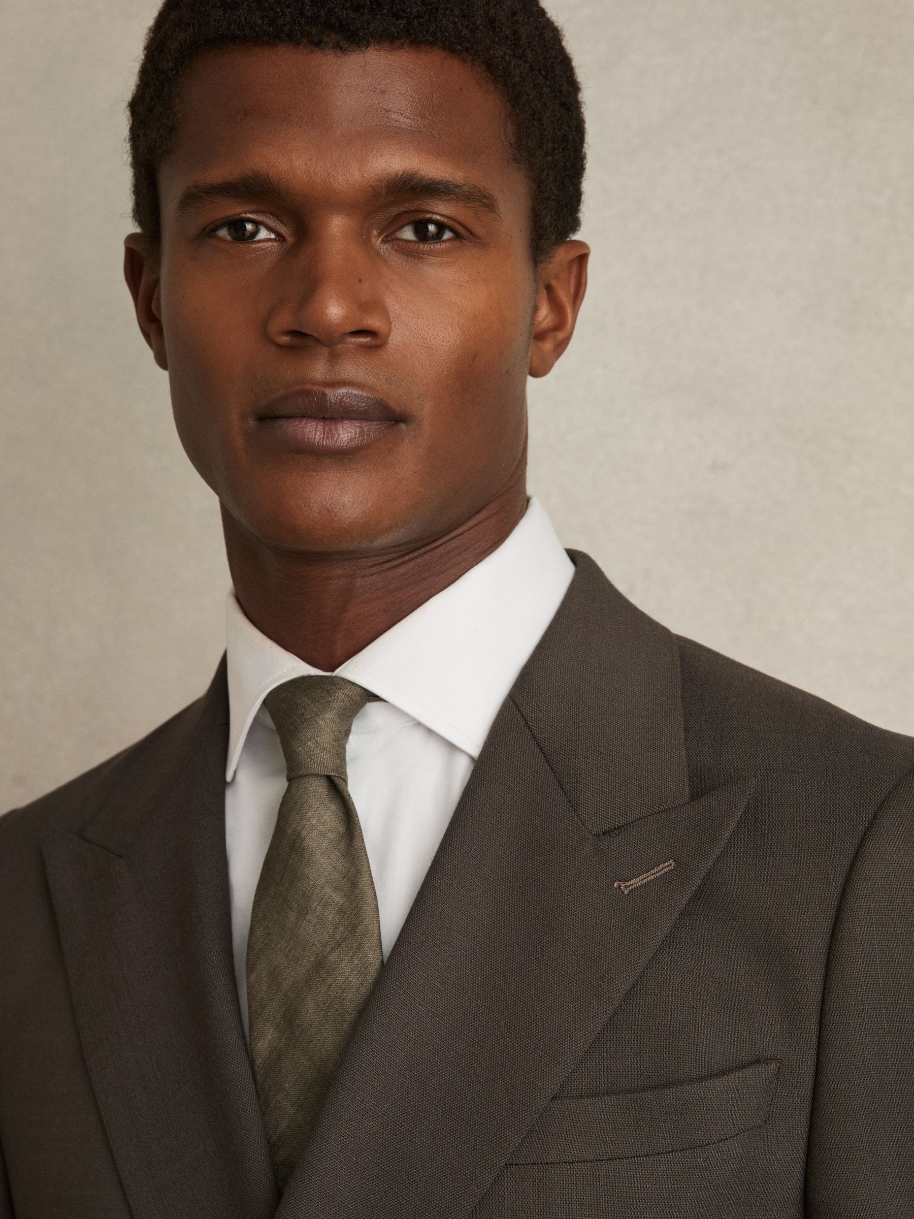 Linen Textured Tie in Olive - Image 2 of 5