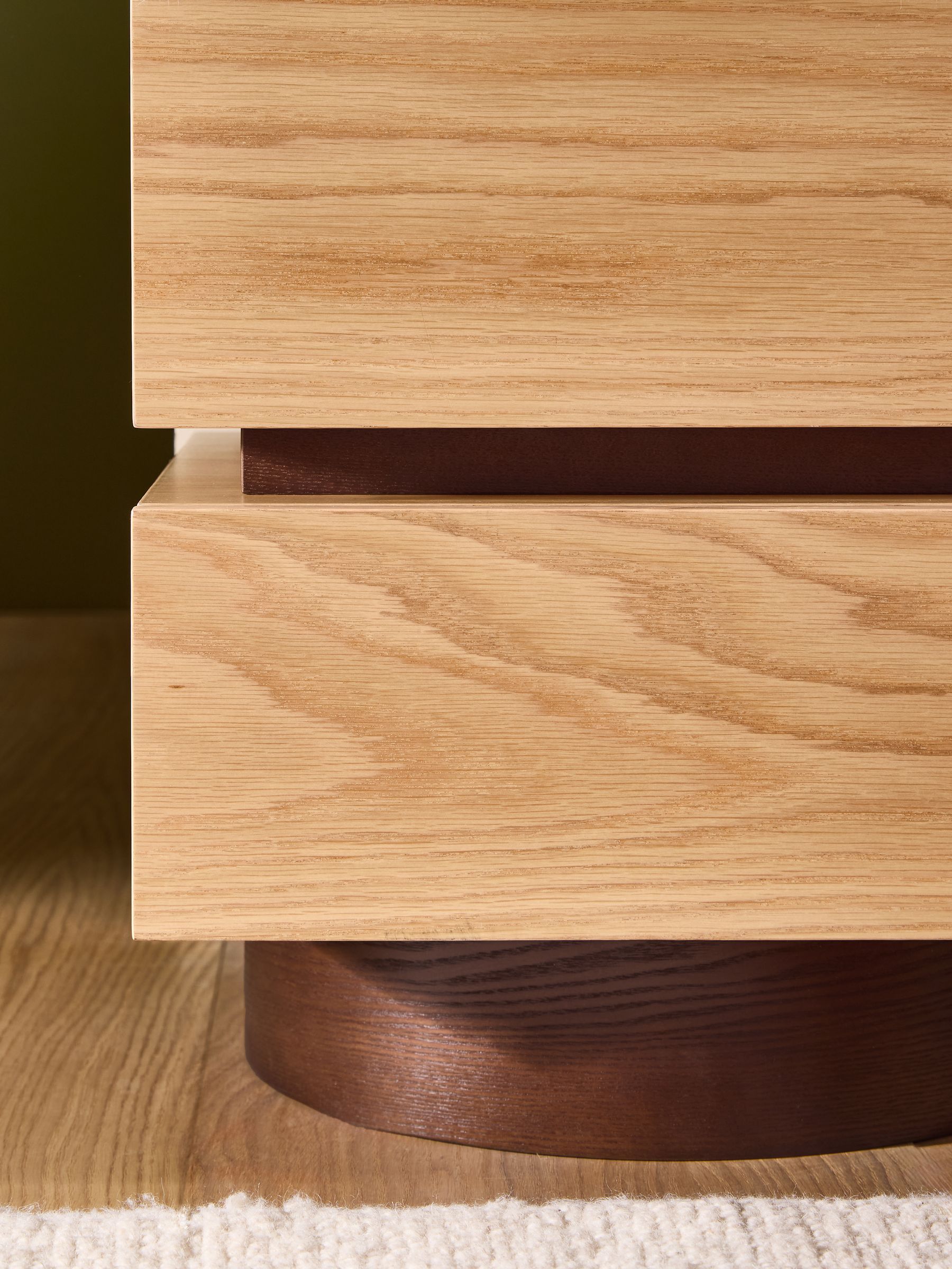 Bern Bedside Table in Oak - Image 3 of 5