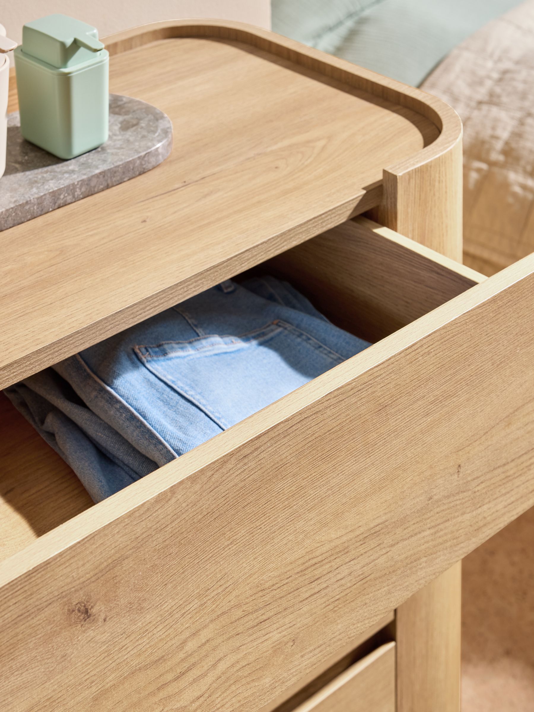 Light Oak Effect Wide Kain Wide 6 Drawer Chest - Image 2 of 5 Light Oak Effect Wide Kain Wide 6 Drawer Chest - Image 2 of 5