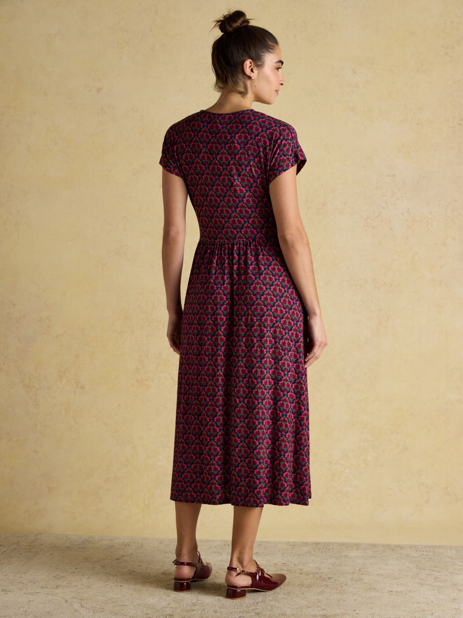 Nia Red Floral Short Sleeve V-Neck Midaxi Dress - Image 2 of 9