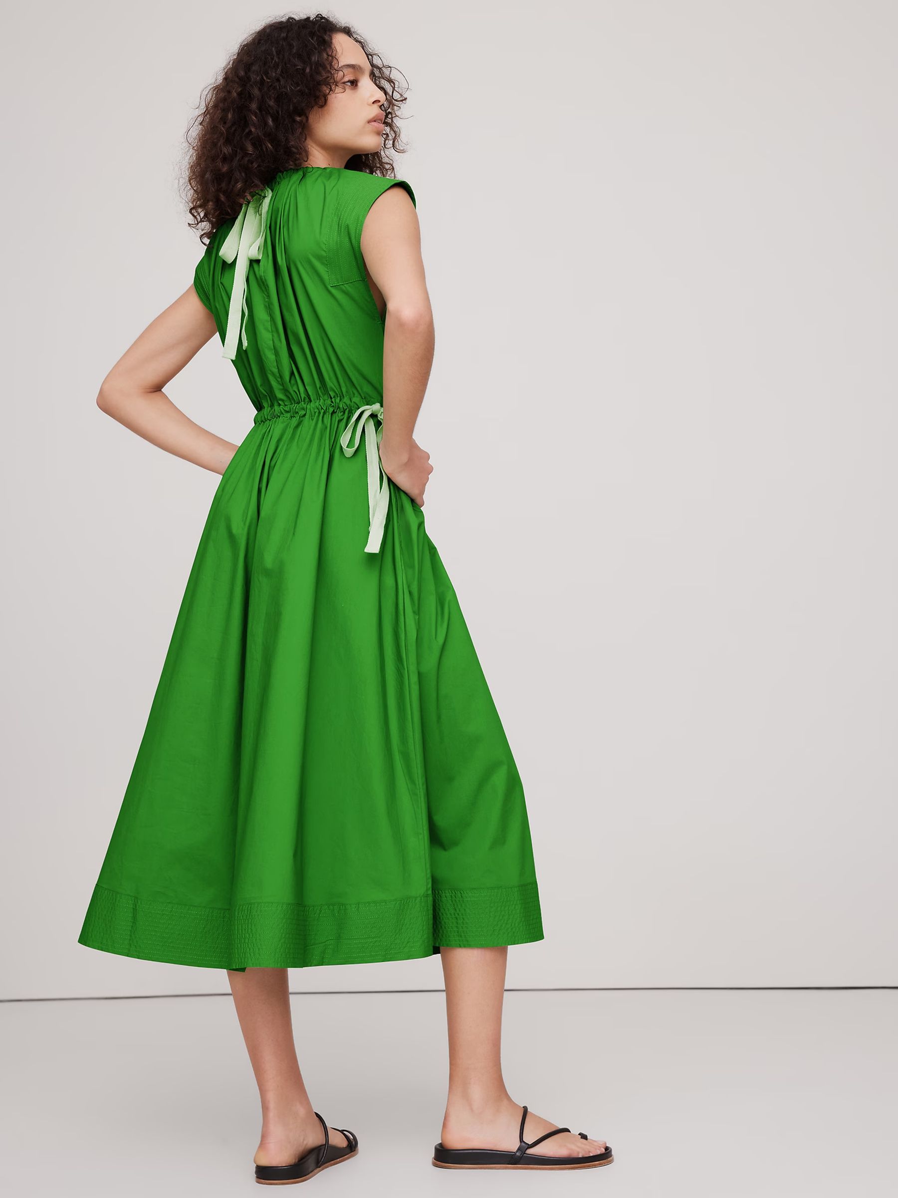 Banana Republic Green Oversized Cotton Poplin Tie-Waist Maxi Dress - Image 2 of 4