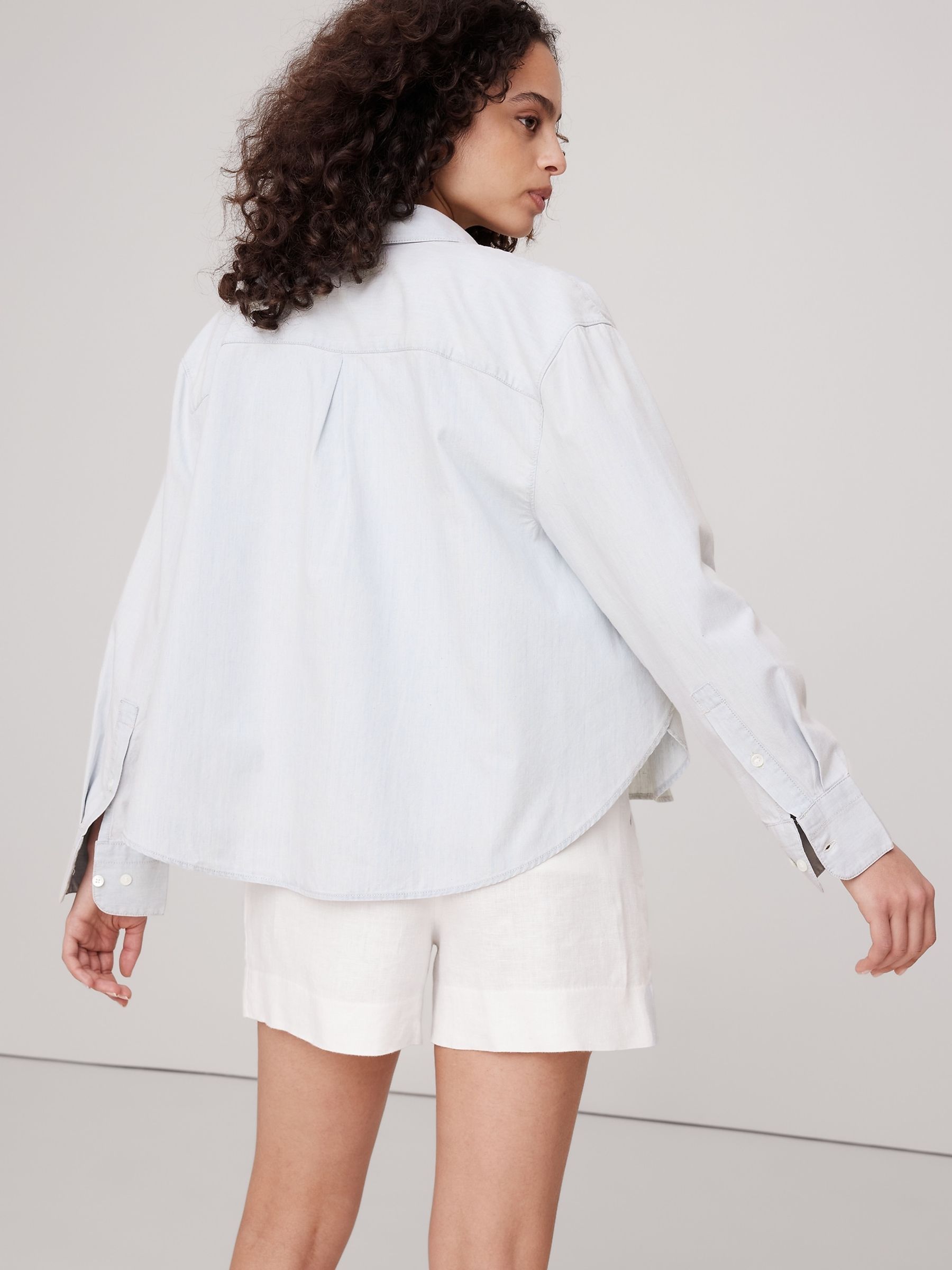 Banana Republic Blue Oversized Chambray Side-Split Shirt - Image 2 of 4
