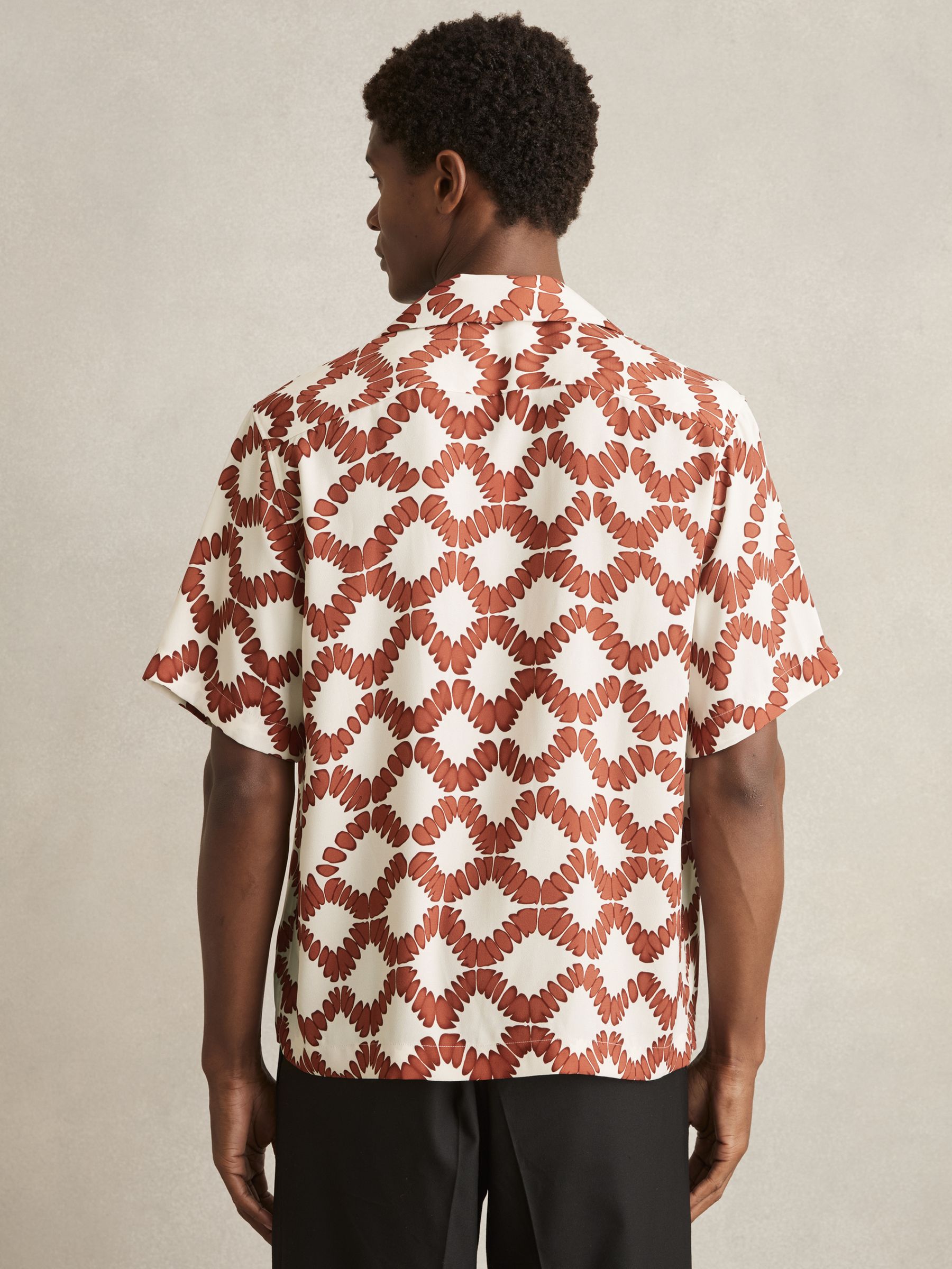 Abstract Floral Print Cuban Shirt in Off White/Rust - Image 5 of 6