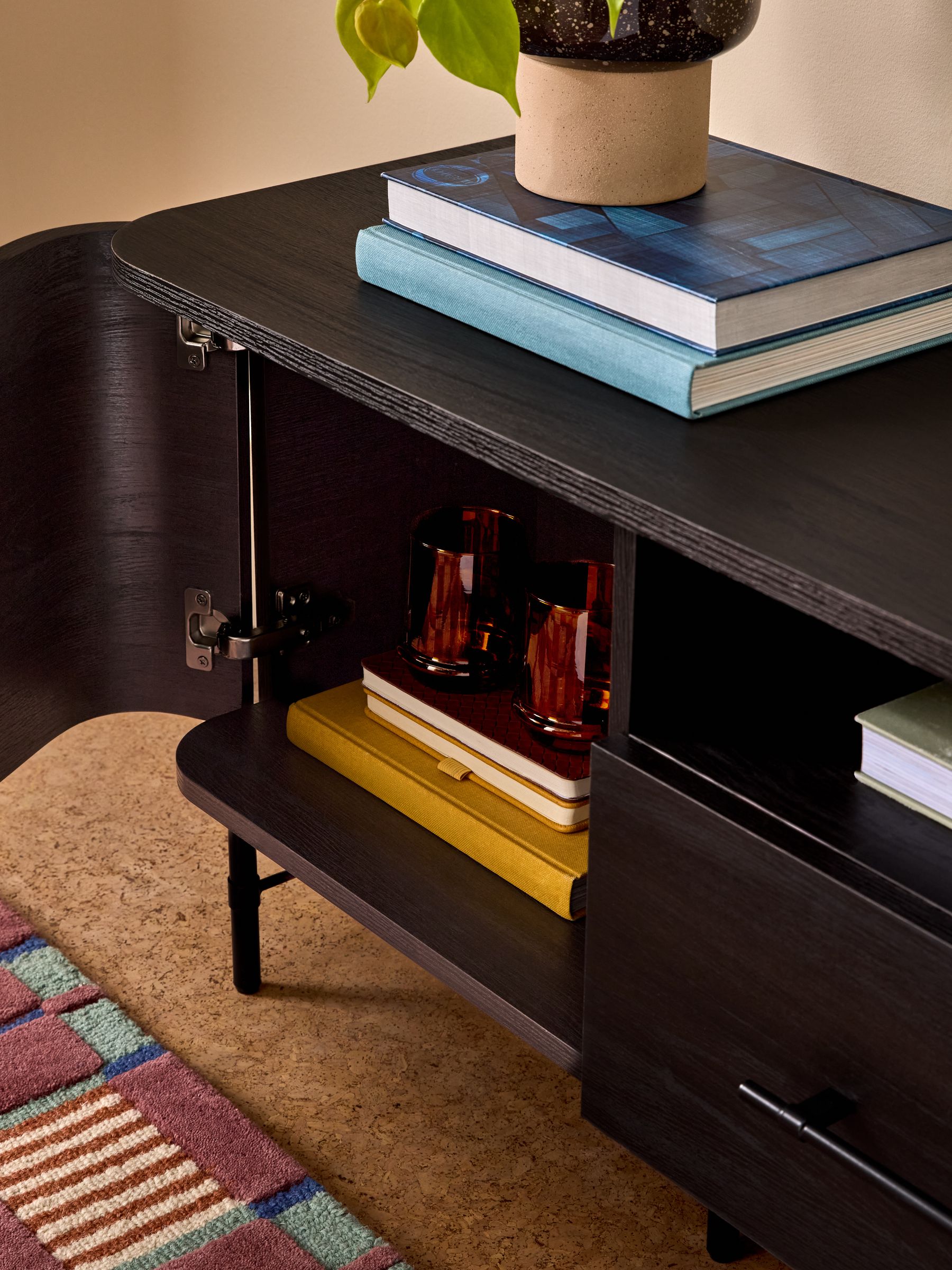 Zeke Wide Up to 58 Inch TV Unit in Dark Oak Effect - Image 3 of 5