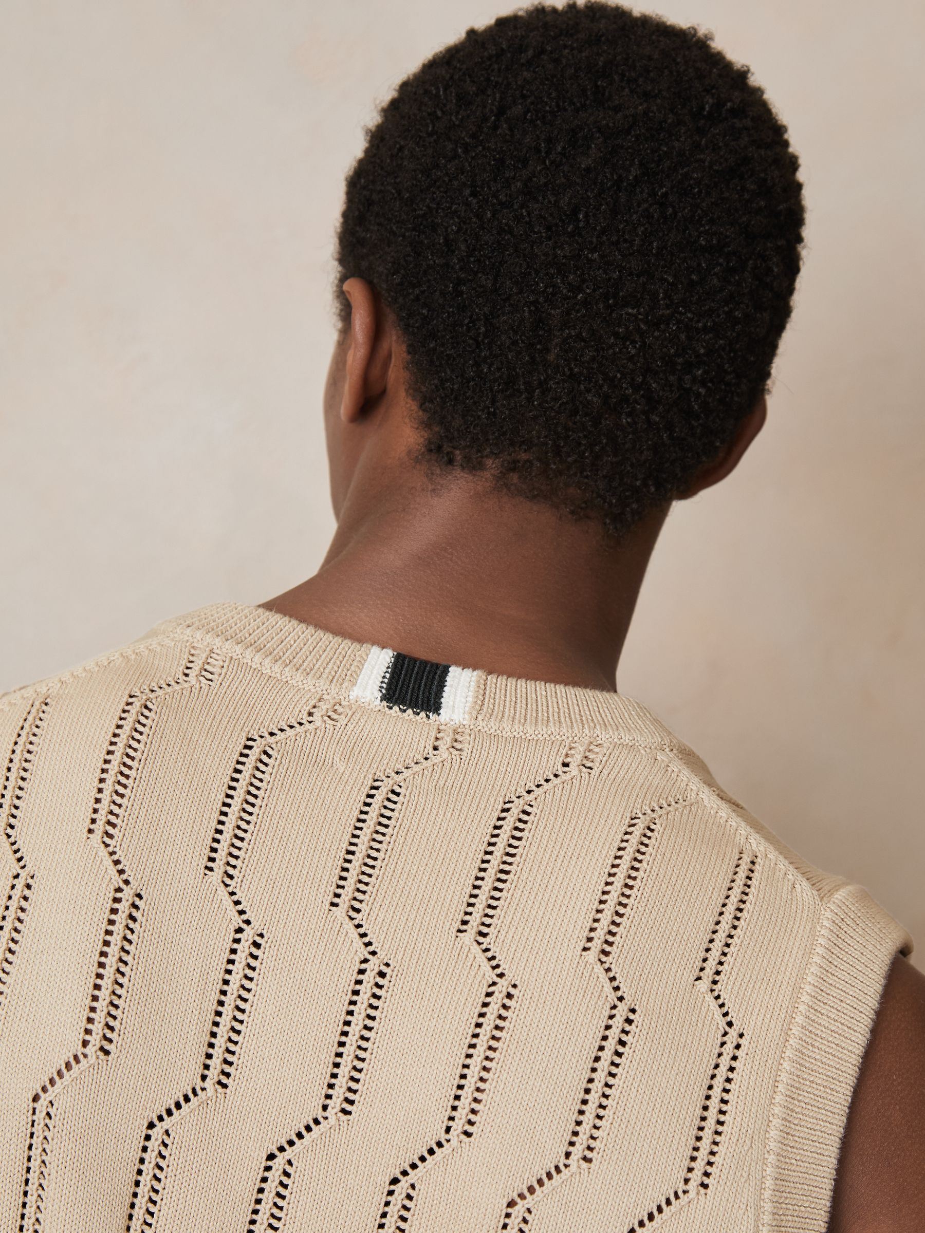 Reiss | Ché Pointelle V-Neck Vest in Stone - Image 7 of 8