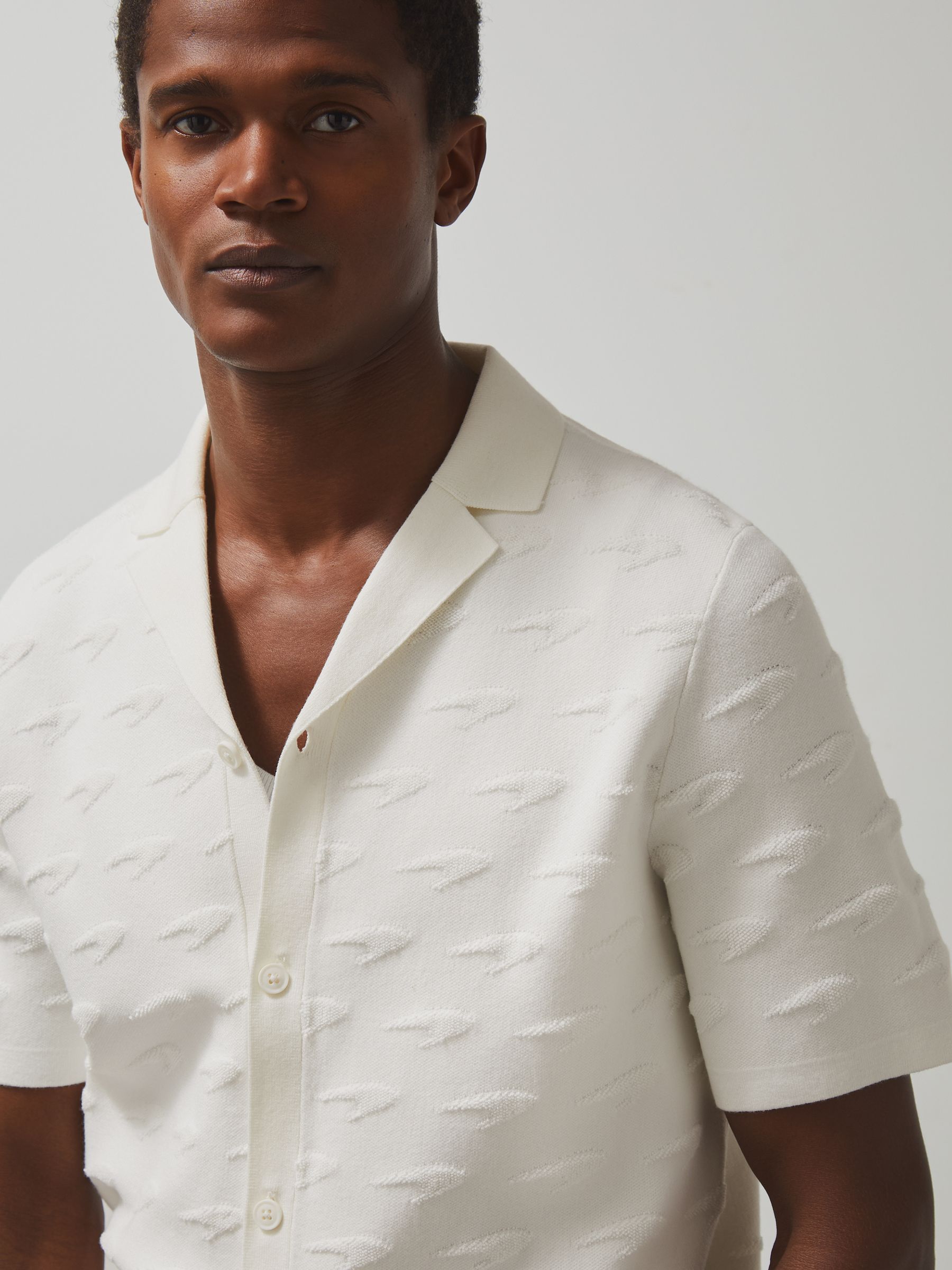 McLaren F1 Team Speedmark Knit Shirt in White - Image 4 of 8